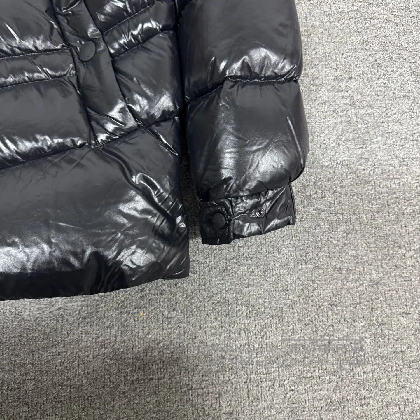 Moncler Moncler Clair Black Label Series Caped Down jacket| Size US XS / EU 42 / 0 - 5 Thumbnail