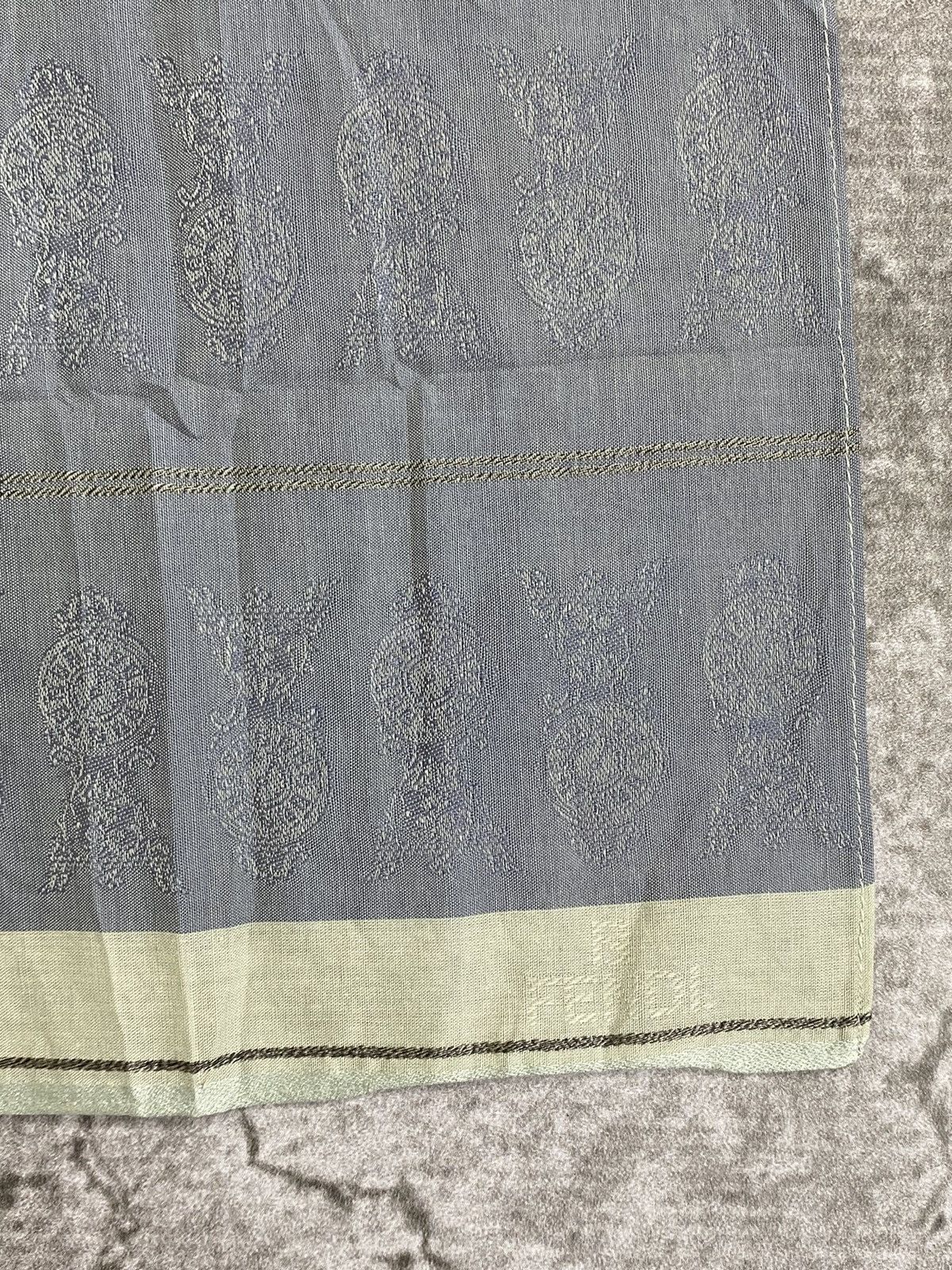 Fendi Fendi Handkerchief / Bandana / Neckerchief Size ONE SIZE - 7 Thumbnail