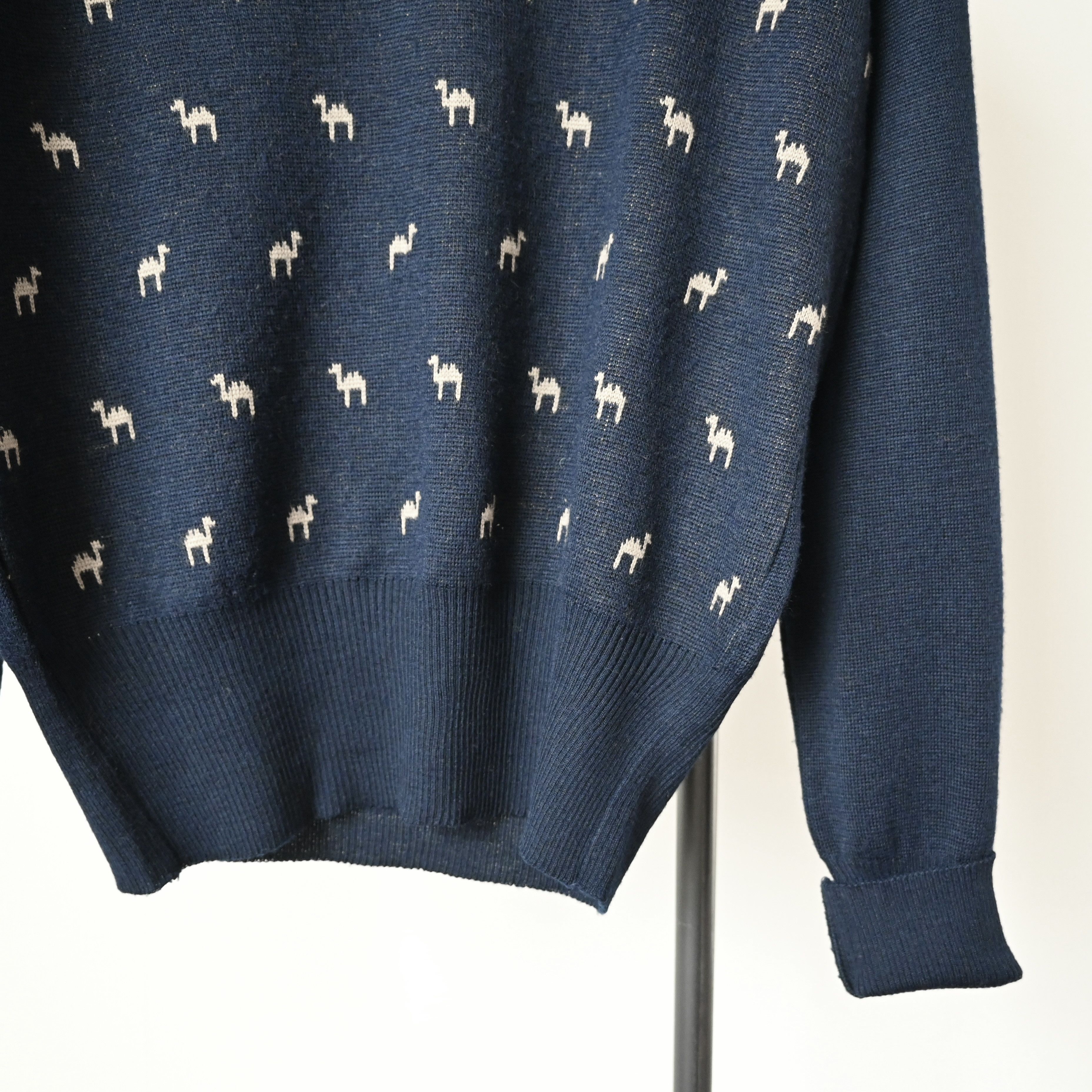 Vintage VTG 1980s Maas Bros camel jacquard sweater made in Italy Size US L / EU 52-54 / 3 - 8 Thumbnail