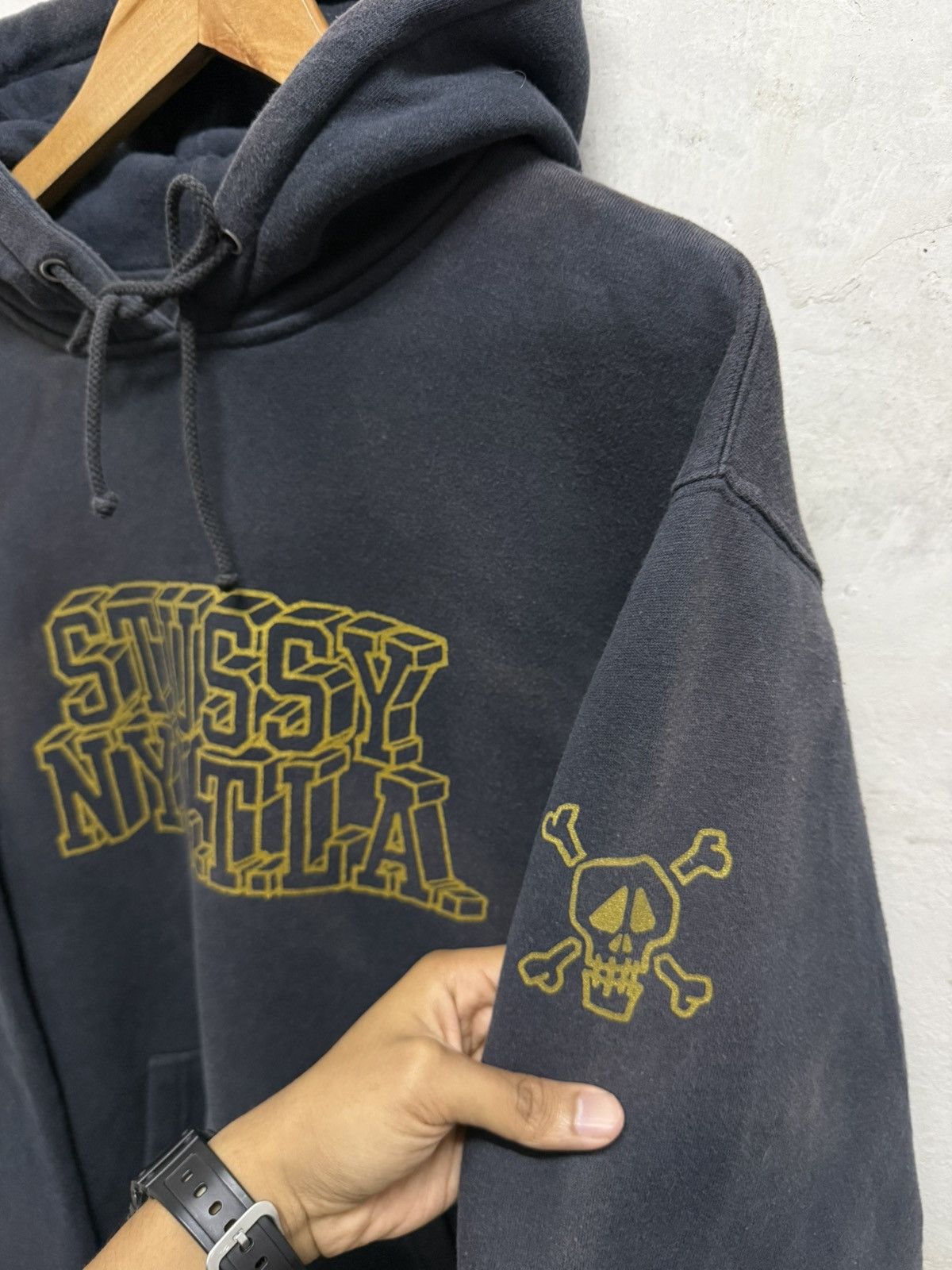Stussy 2000s Faded Thrashed Stussy NYLTLA Hoodie Size US L / EU 52-54 / 3 - 3 Thumbnail
