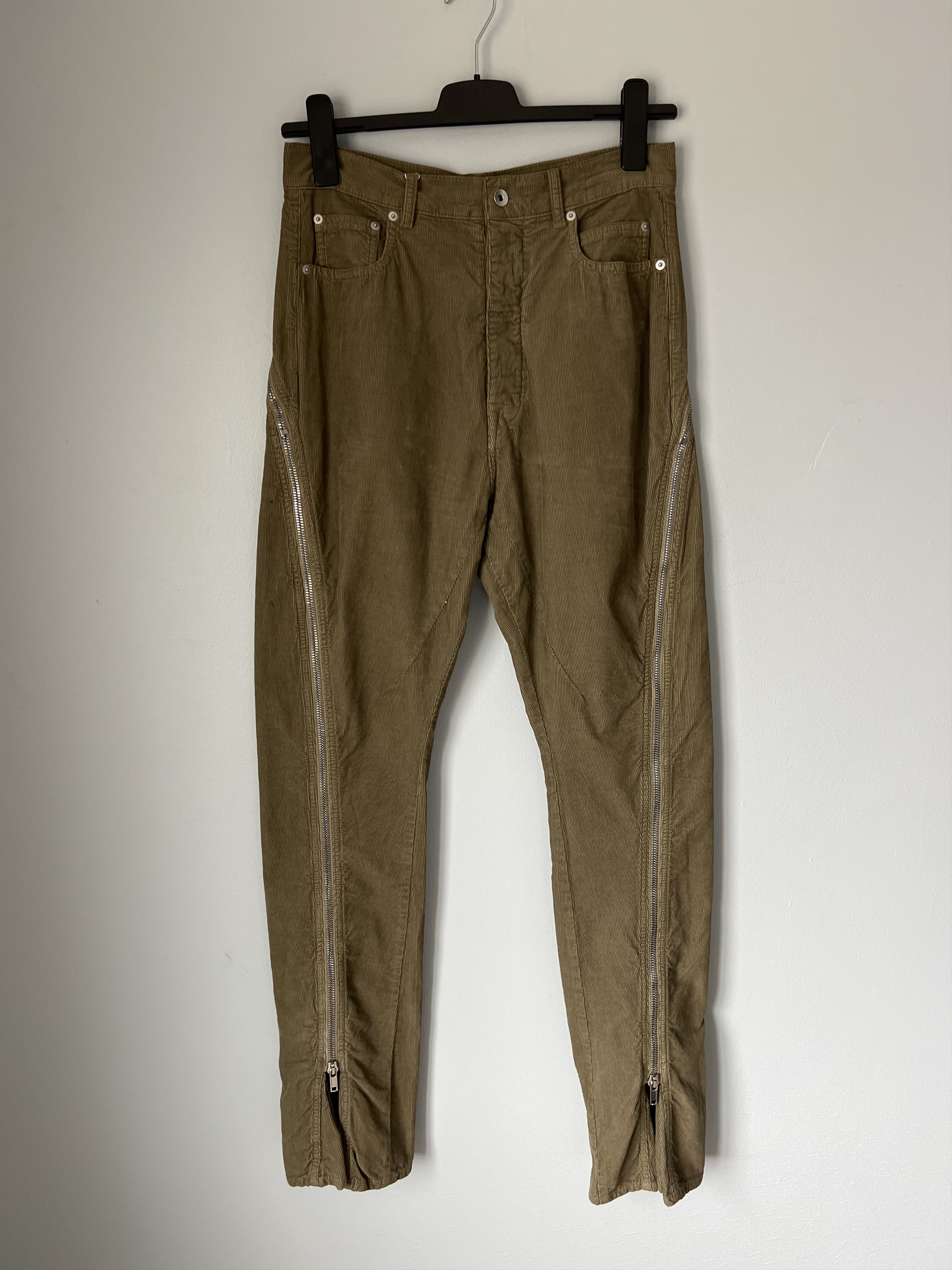 Rick Owens Drkshdw Rick Owens DRKSHDW Corduroy Bolana Banana Pants Size US 29 - 8 Thumbnail