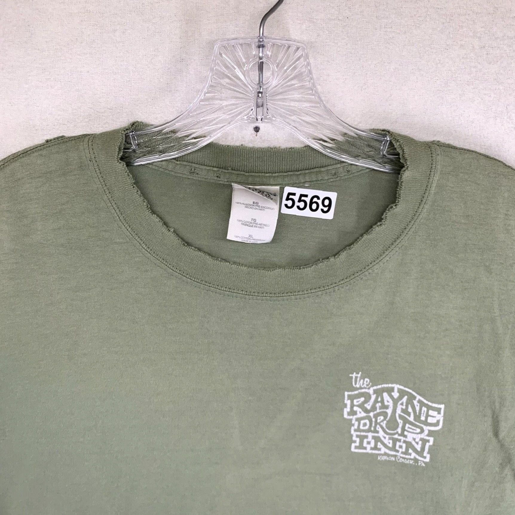 Gildan VINTAGE Gildan T-Shirt Unisex Adults Large Buffalo Wings 90s Y2K Graphic Print Green Size US L / EU 52-54 / 3 - 6 Thumbnail