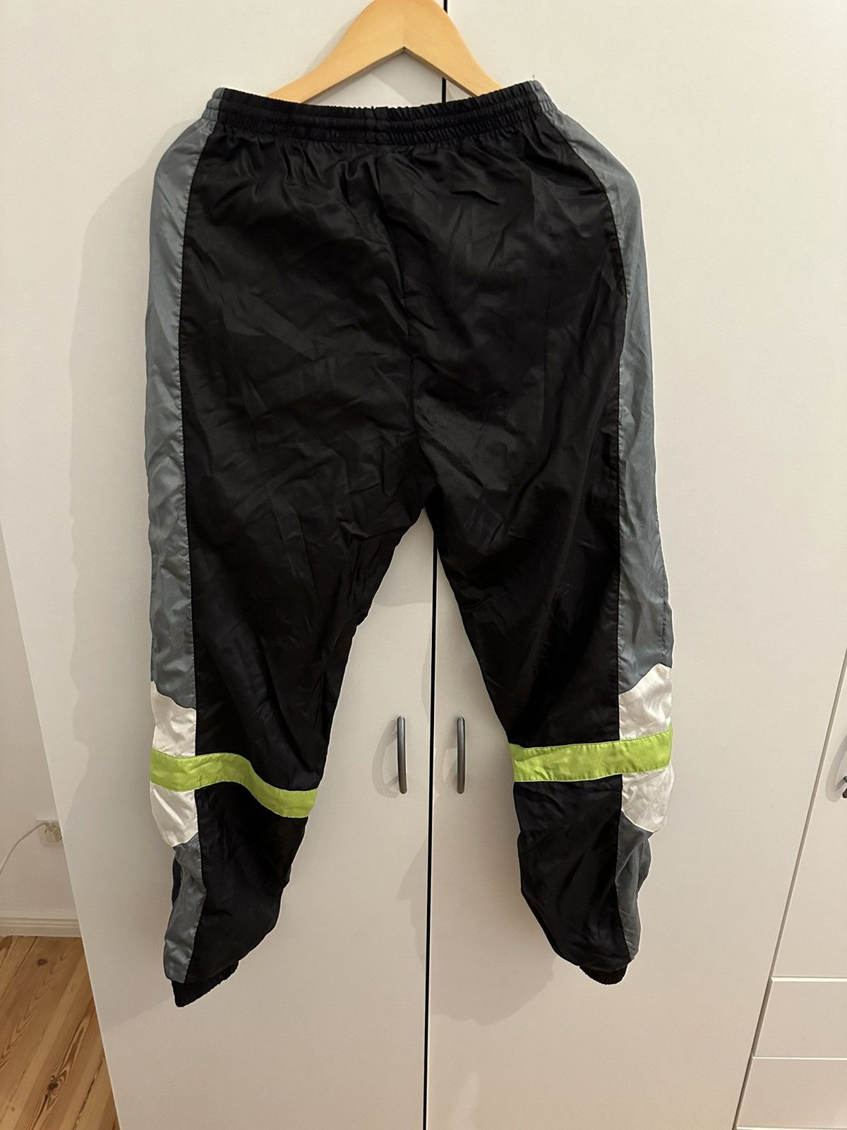 Adidas Adidas Jogginghose Hose Size M Vintage 90er Track Knopfhose Size US 38 / EU 54 - 2 Thumbnail