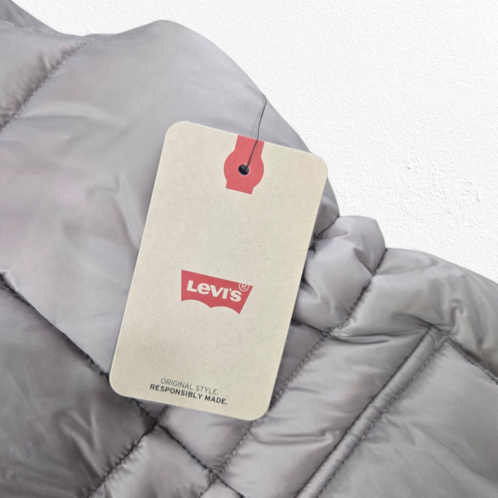 Levi's Levi’s Light Gray Hooded Puffer Vest NWT Size Medium Size M / US 6-8 / IT 42-44 - 5 Thumbnail