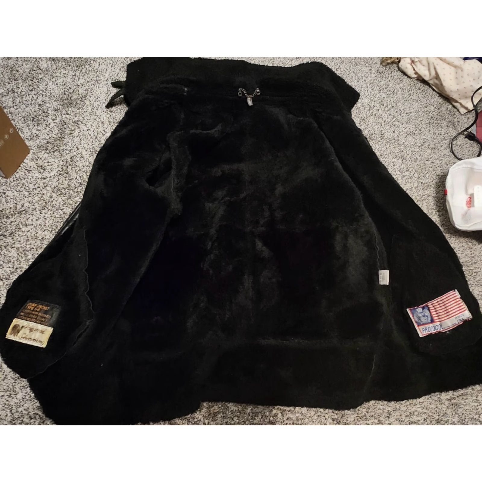 Vintage USAF Bomber Jacket Coat Men XL Brown Hooded Shearling MIL-J-1704B Vintage 071248139 Size US XL / EU 56 / 4 - 3 Thumbnail