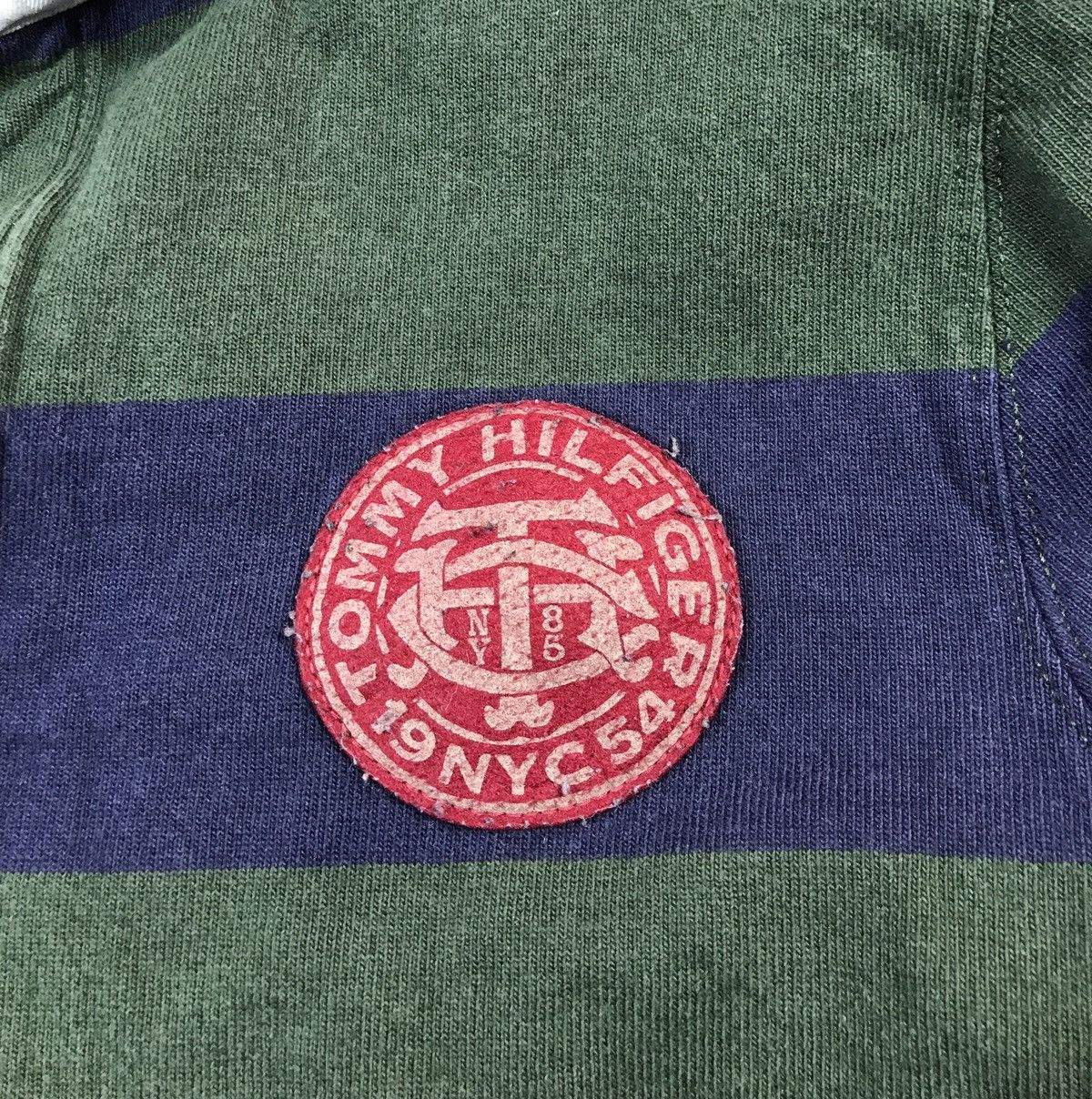 Tommy Hilfiger × Vintage Vintage Tommy Hilfiger Rugby Size US L / EU 52-54 / 3 - 6 Thumbnail