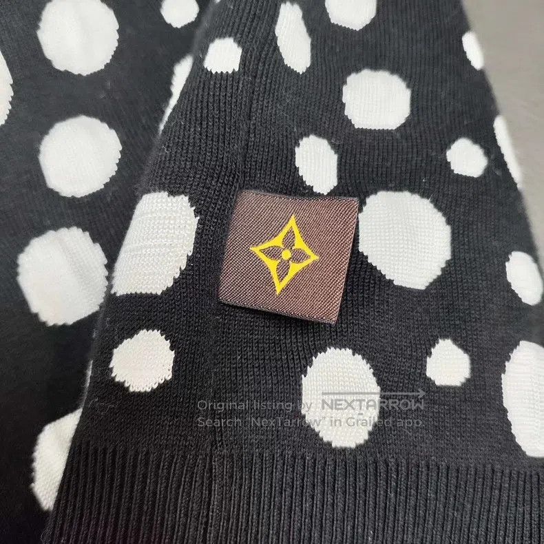 Louis Vuitton Louis Vuitton Polka-dot Sweater Size L / US 10 / IT 46 - 4 Thumbnail
