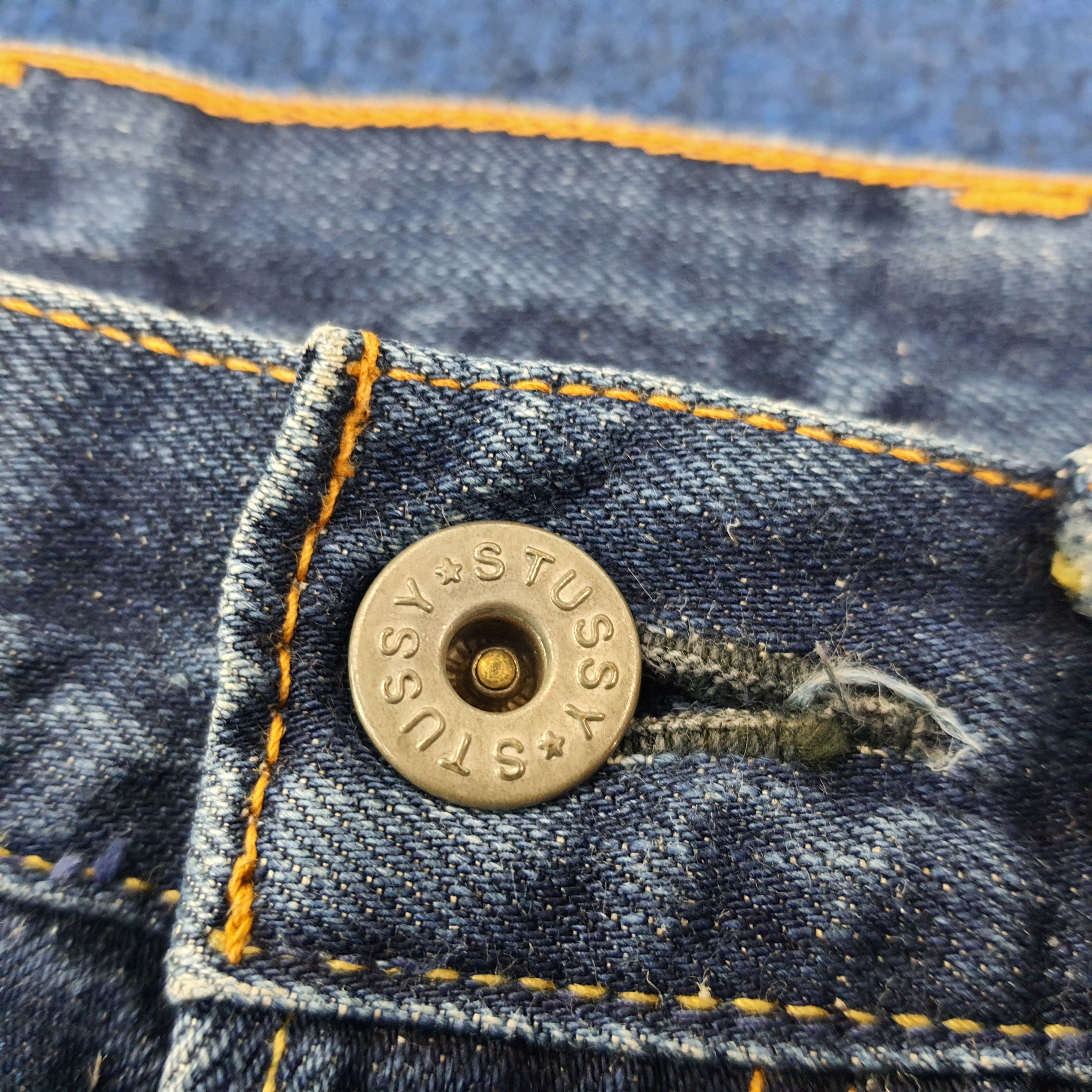 Stussy Vintage Stussy x Futura Rare Custom Logo Jeans C228N33 Size US 27 - 15 Thumbnail