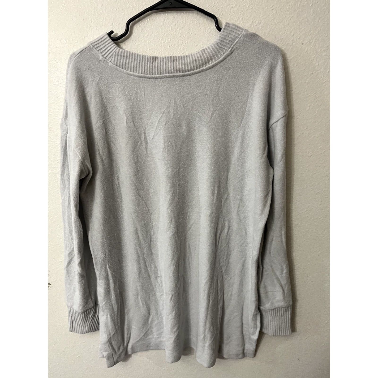 Loft LOFT Ann Taylor Sweater Women's M White Long Sleeve V-Neck Pullover Knit Classic Casual Lightweight Size M / US 6-8 / IT 42-44 - 2 Thumbnail