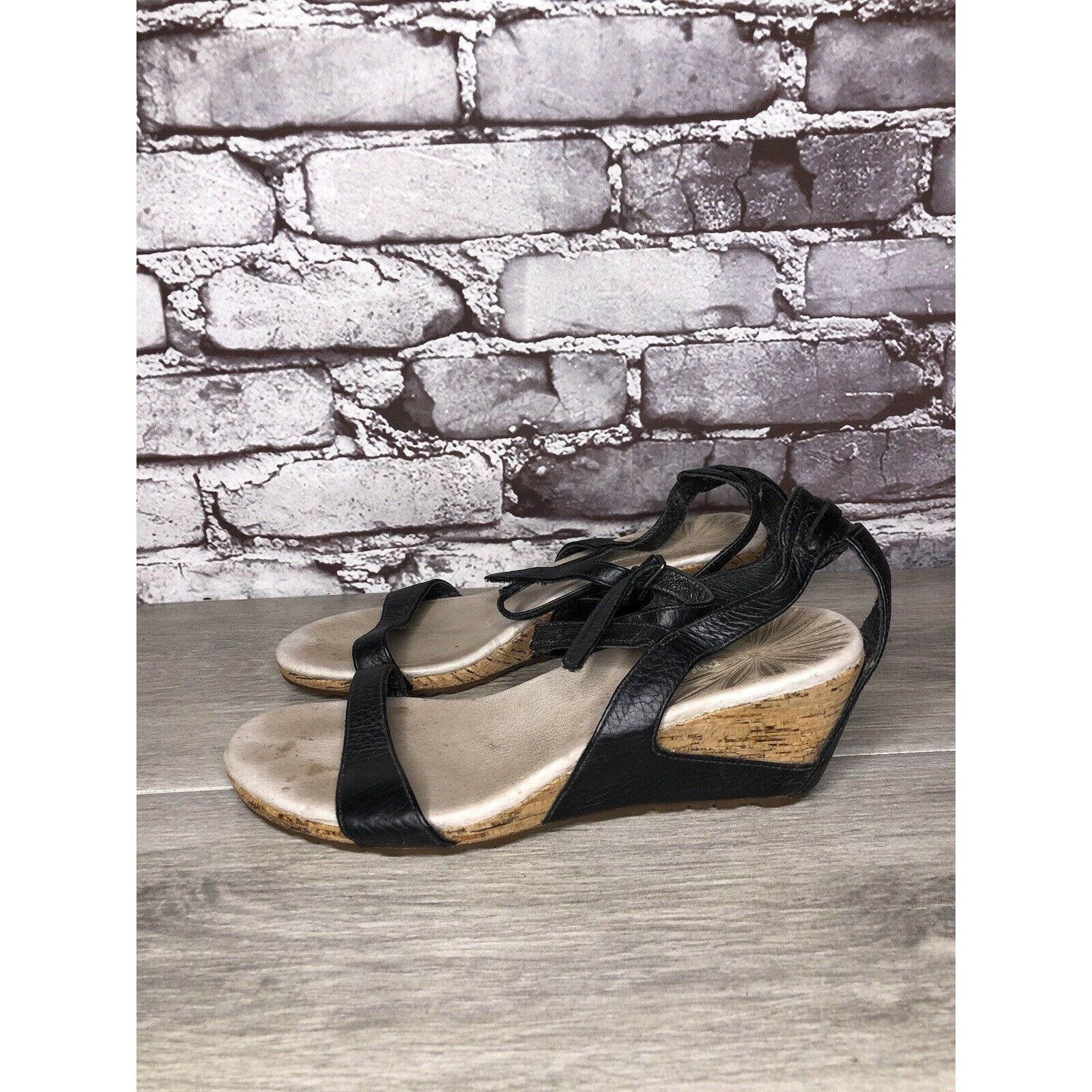 Patagonia Patagonia Black Leather Ankle Strap Cork Wedge Sandals Women Size US 6.5 / IT 36.5 - 8 Thumbnail