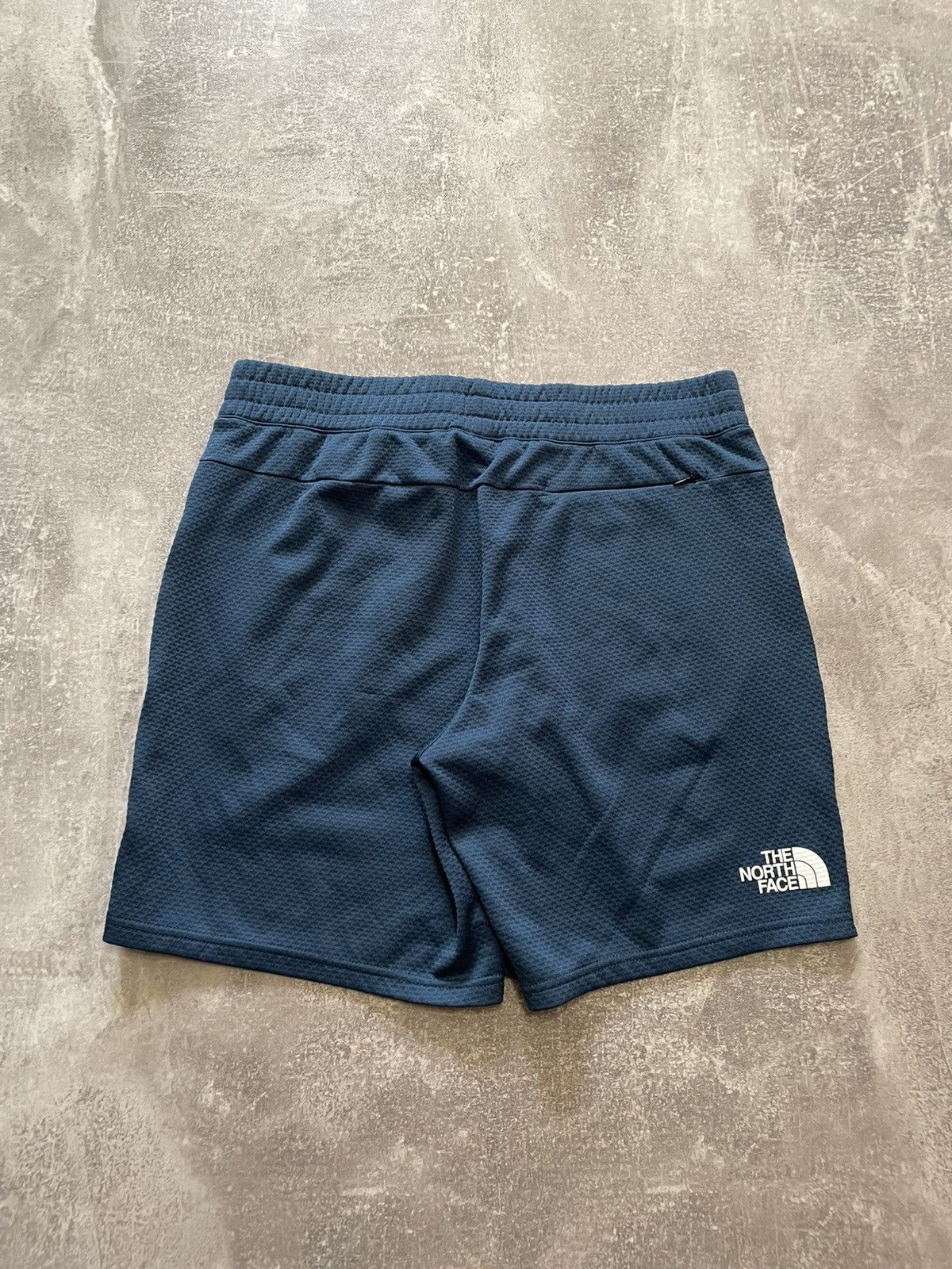 The North Face The North Face Shorts Size L Size US 34 / EU 50 - 17 Thumbnail