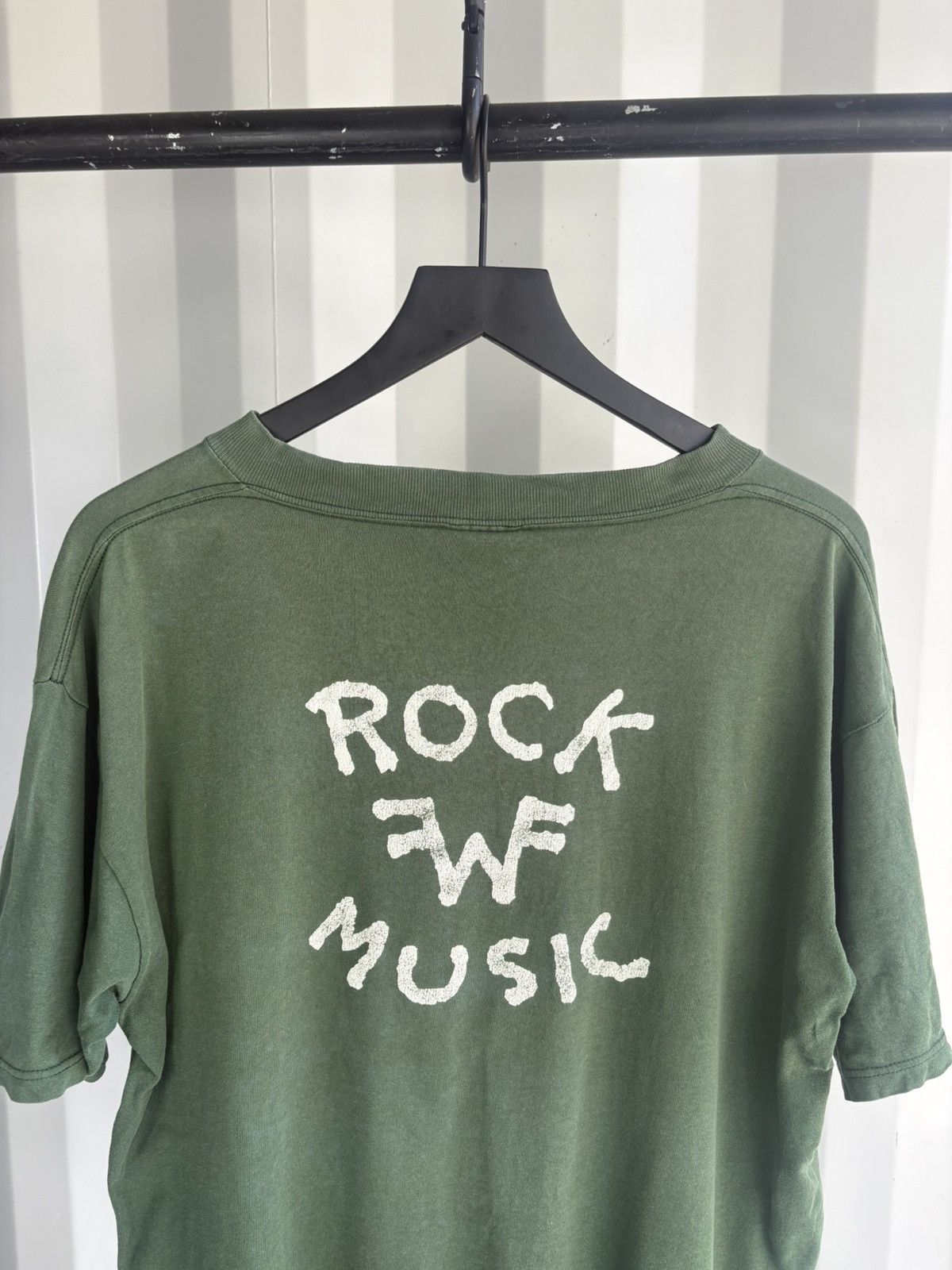 Band Tees Weezer Rock Music Sun Faded Distressed Shirt ERD Grunge WCC Size US XL / EU 56 / 4 - 5 Thumbnail