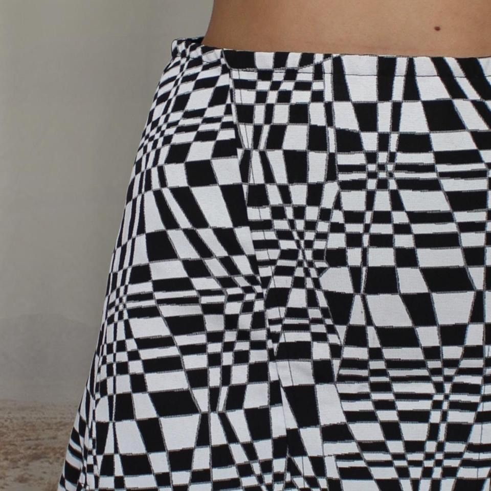 Vintage 🏁B/W MINISKIRT🏁 Size 28" / US 6 / IT 42 - 4 Thumbnail