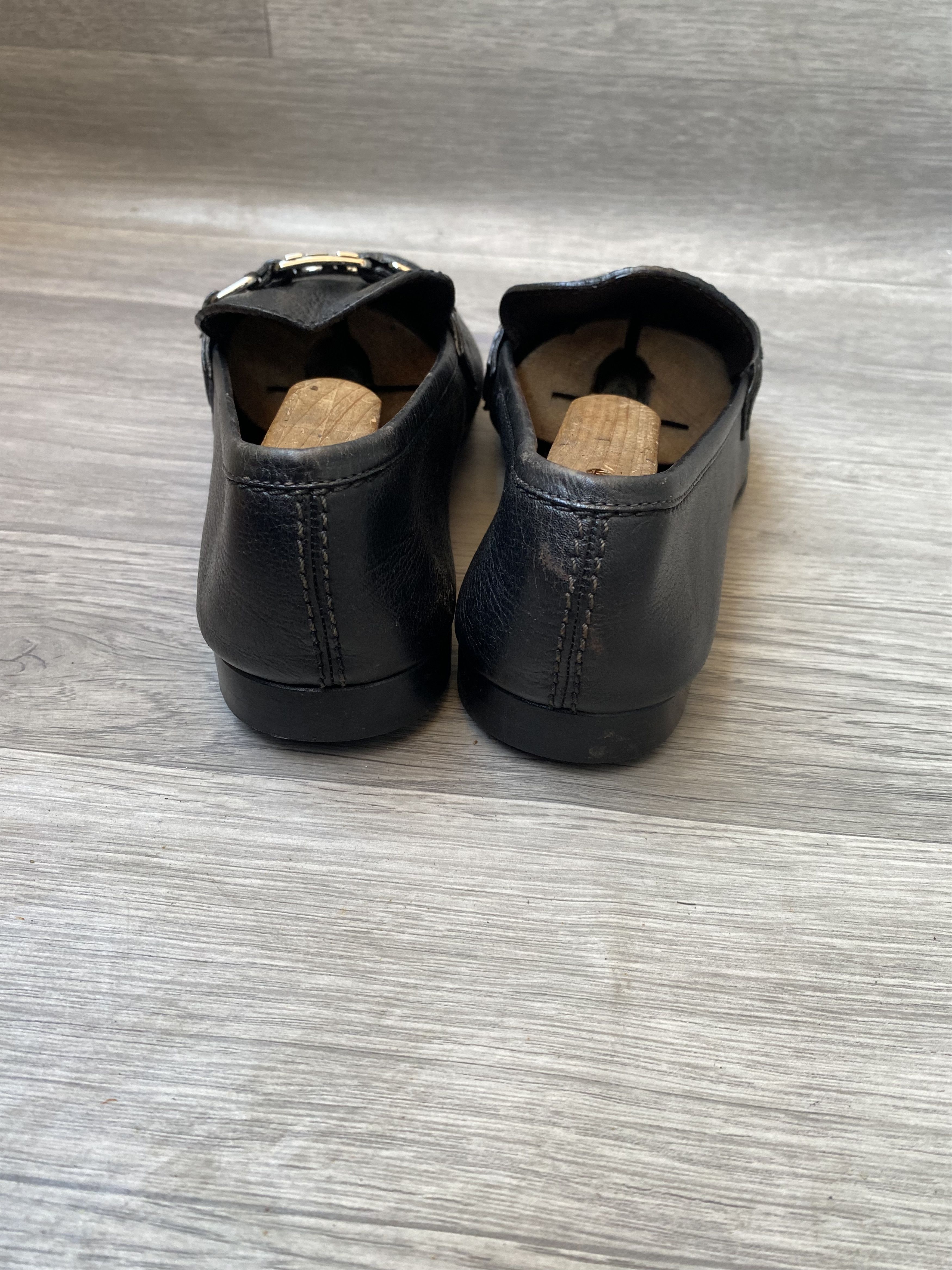 Louis Vuitton Louis vuitton logo black leather penny loafers Size US 8.5 / EU 41-42 - 6 Thumbnail