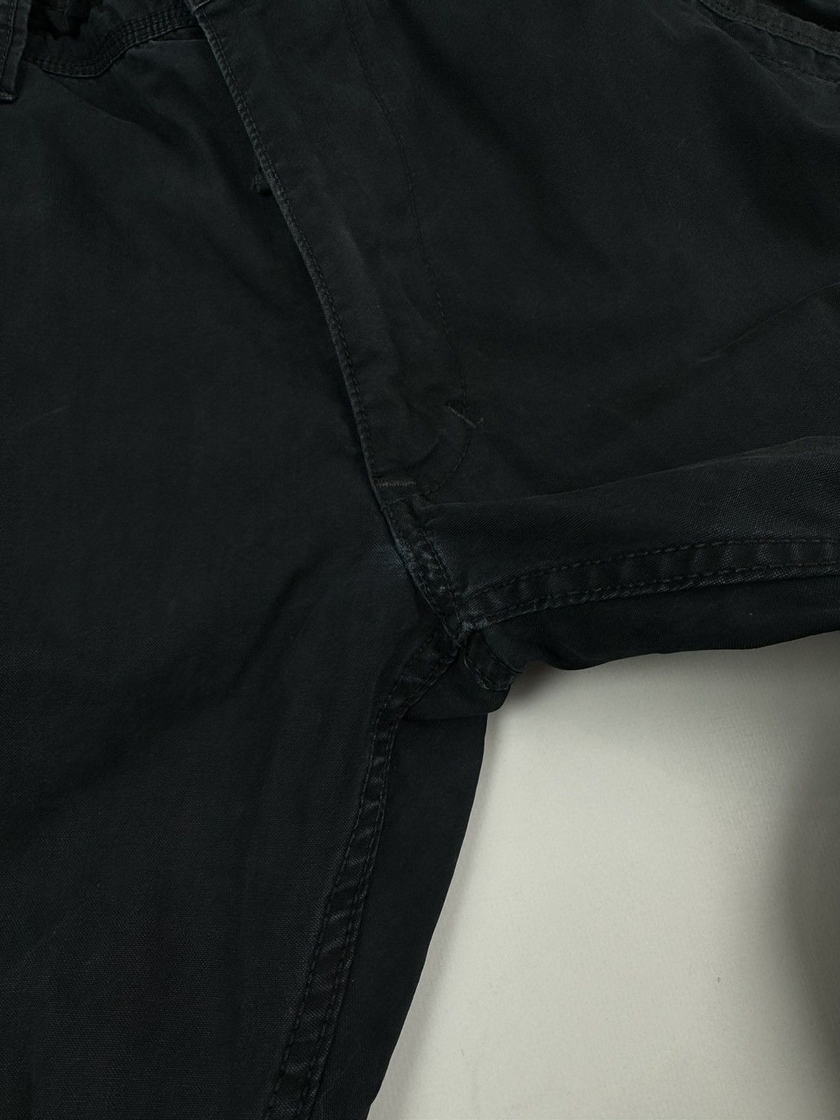 Levi's Y2K Vintage Levi’s Black Cargo Pants Size US 33 - 8 Thumbnail