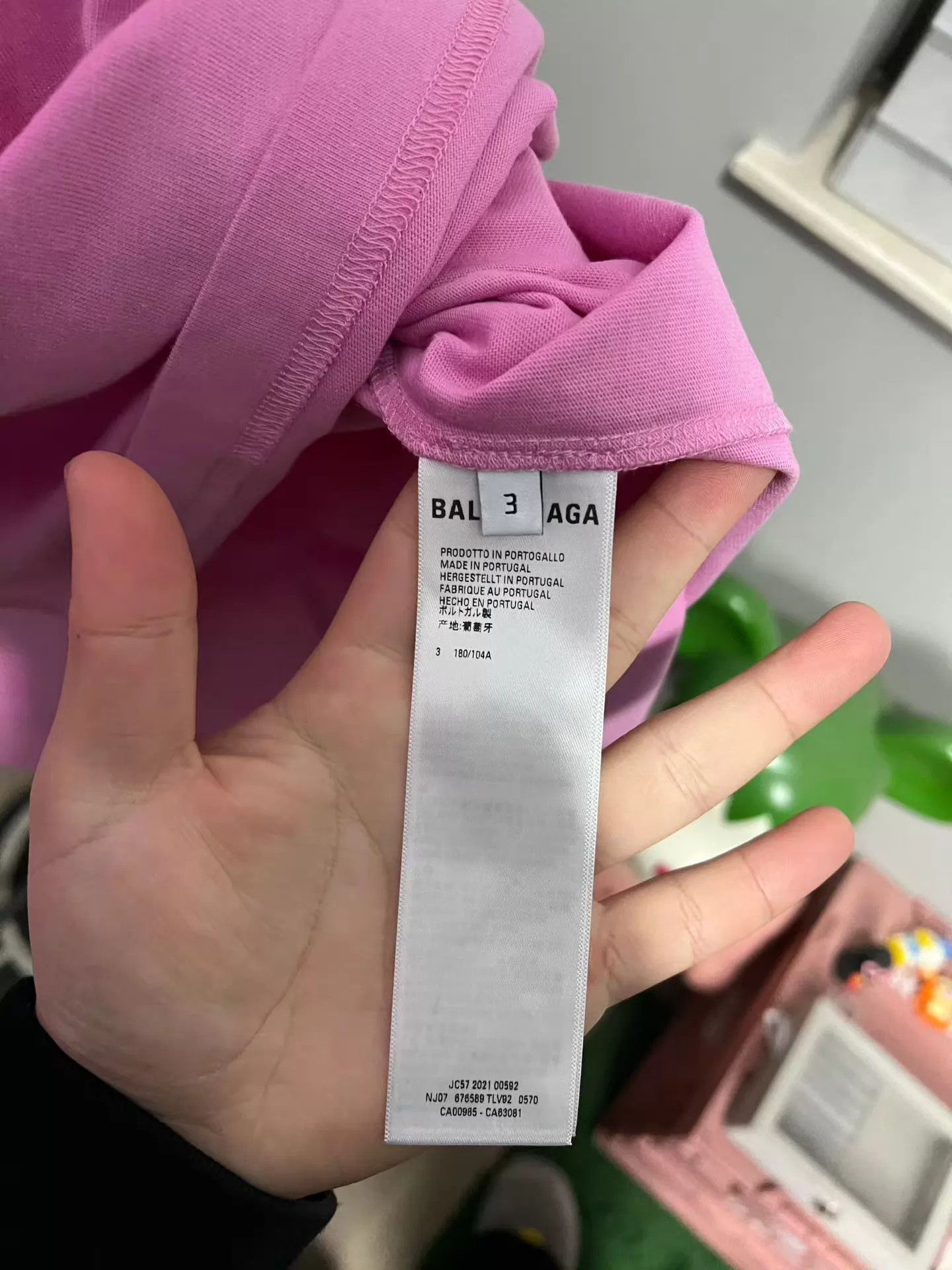 Balenciaga Balenciaga Pink Short Sleeve 3 Like New Size US L / EU 52-54 / 3 - 3 Thumbnail