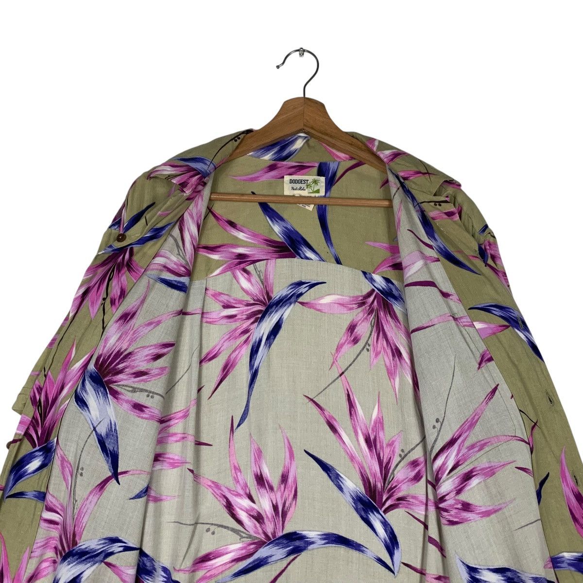 Other DODGEST Real Aloha Graphics 100 Rayon Button Shirt #1418-C64 Size US M / EU 48-50 / 2 - 12 Thumbnail