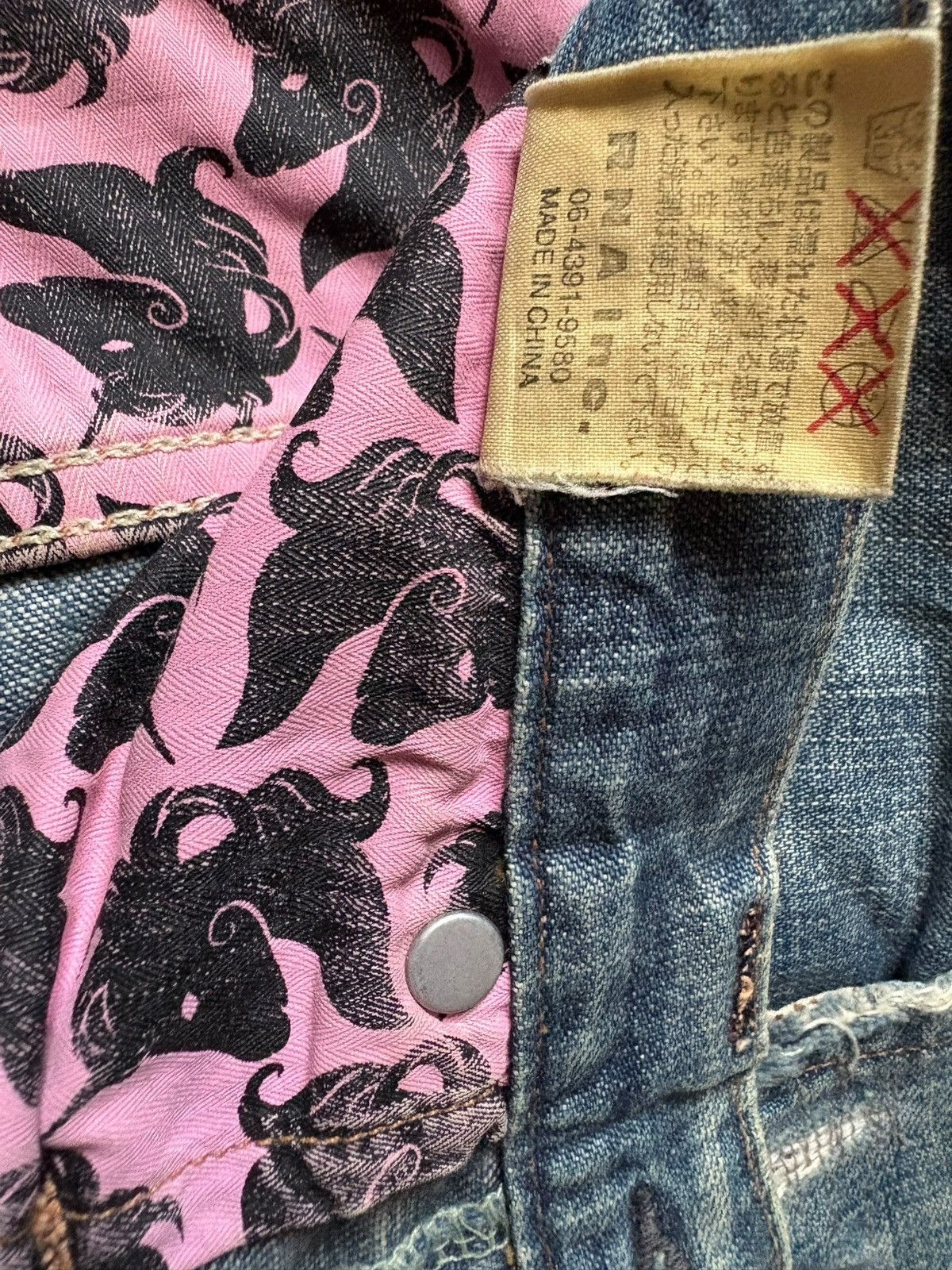 Japanese Brand × KMRii Vintage Rna Inc Buckle Back Faded Wash Distress Patch Jeans Size US 31 - 10 Thumbnail
