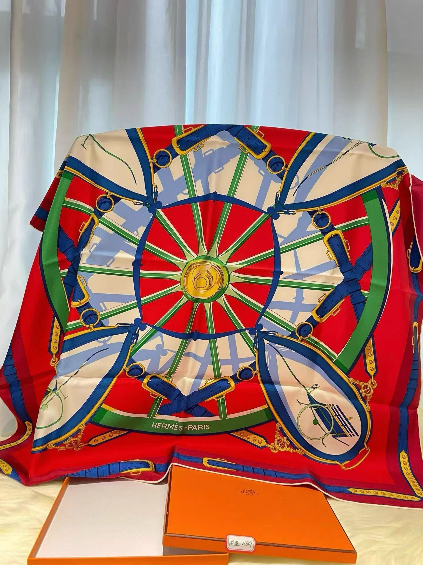 Hermes Hermès Roue de la Liberté 90x90 deadstock scarf Size ONE SIZE - 5 Thumbnail