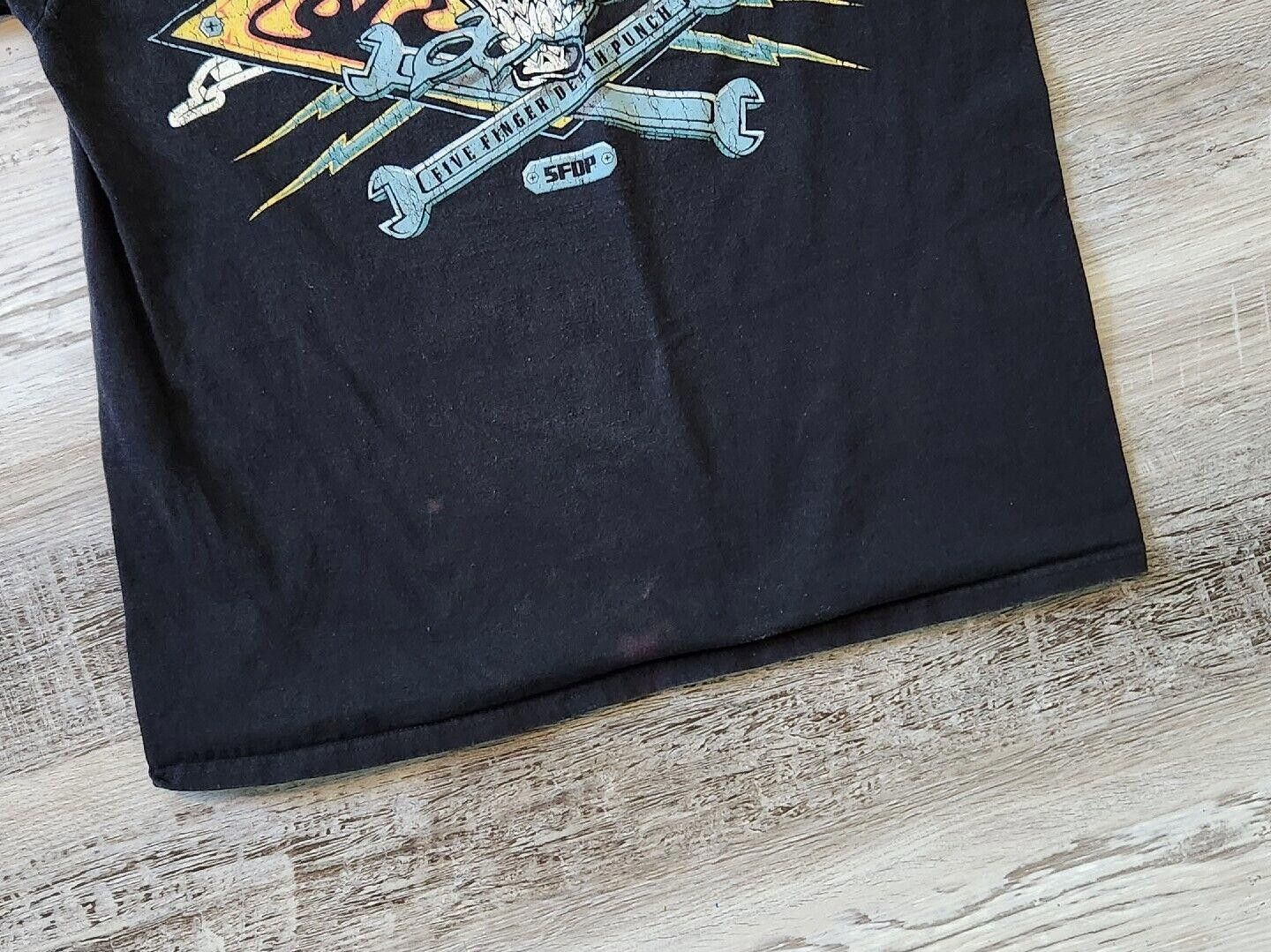 Designer Five Finger Death Punch Band Tee Shirt Large Skull Graphic Size US L / EU 52-54 / 3 - 4 Thumbnail