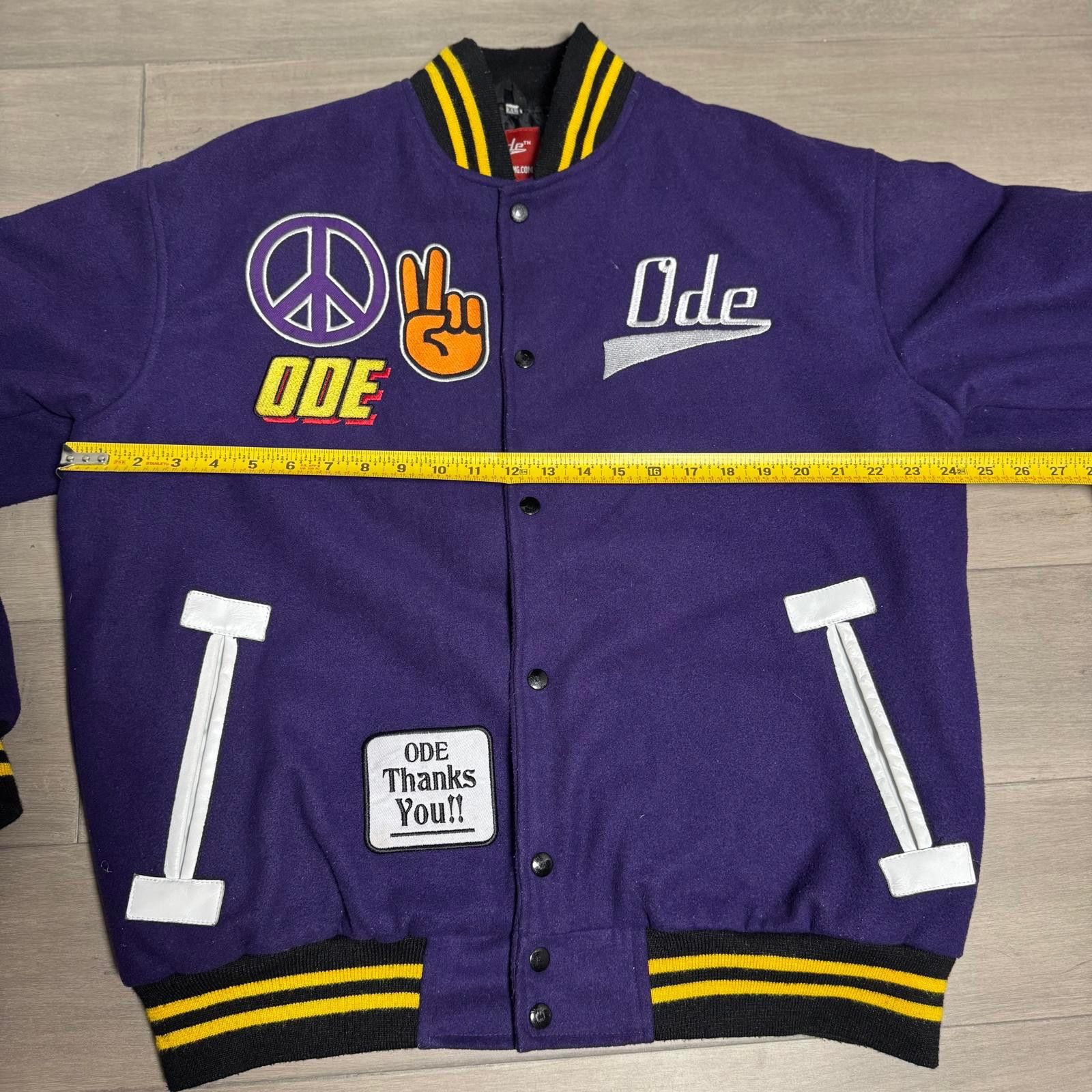 Concepts d'Odeur Ode Men's Varsity Jacke Embroidered Patches 2010 -3000 XL Size US M / EU 48-50 / 2 - 6 Thumbnail