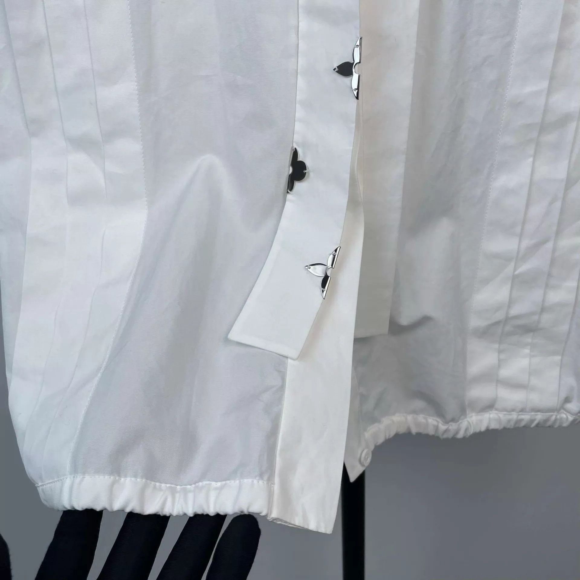 Louis Vuitton LV Near New White Shirt Size 40.M Size US M / EU 48-50 / 2 - 9 Thumbnail