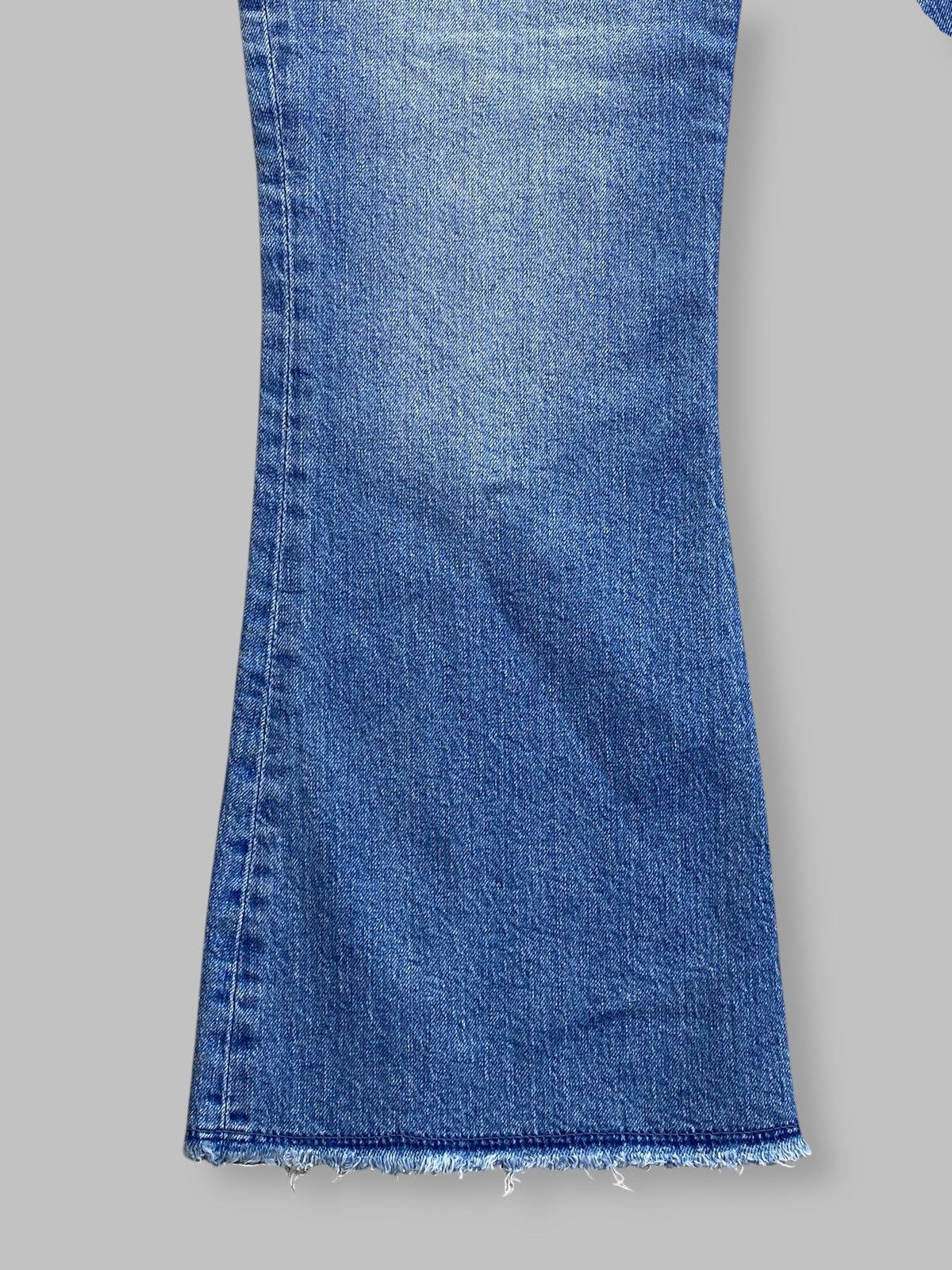Versace Versace Jeans Couture Crop Flared Washed Denim Jeans Pants Size 28" / US 6 / IT 42 - 9 Thumbnail