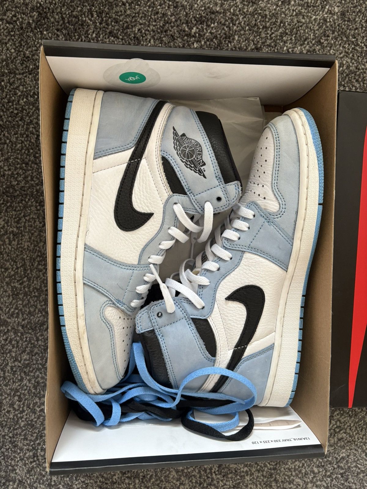 Jordan Brand × Nike Jordan 1 High Retro OG ‘University Blue’ Size US 10 / EU 43 - 1 Thumbnail