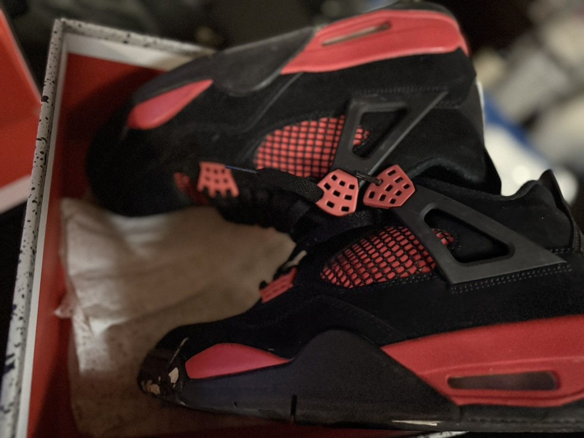 Jordan Brand jordan 4 red thunders Size US 9.5 / EU 42-43 - 4 Thumbnail