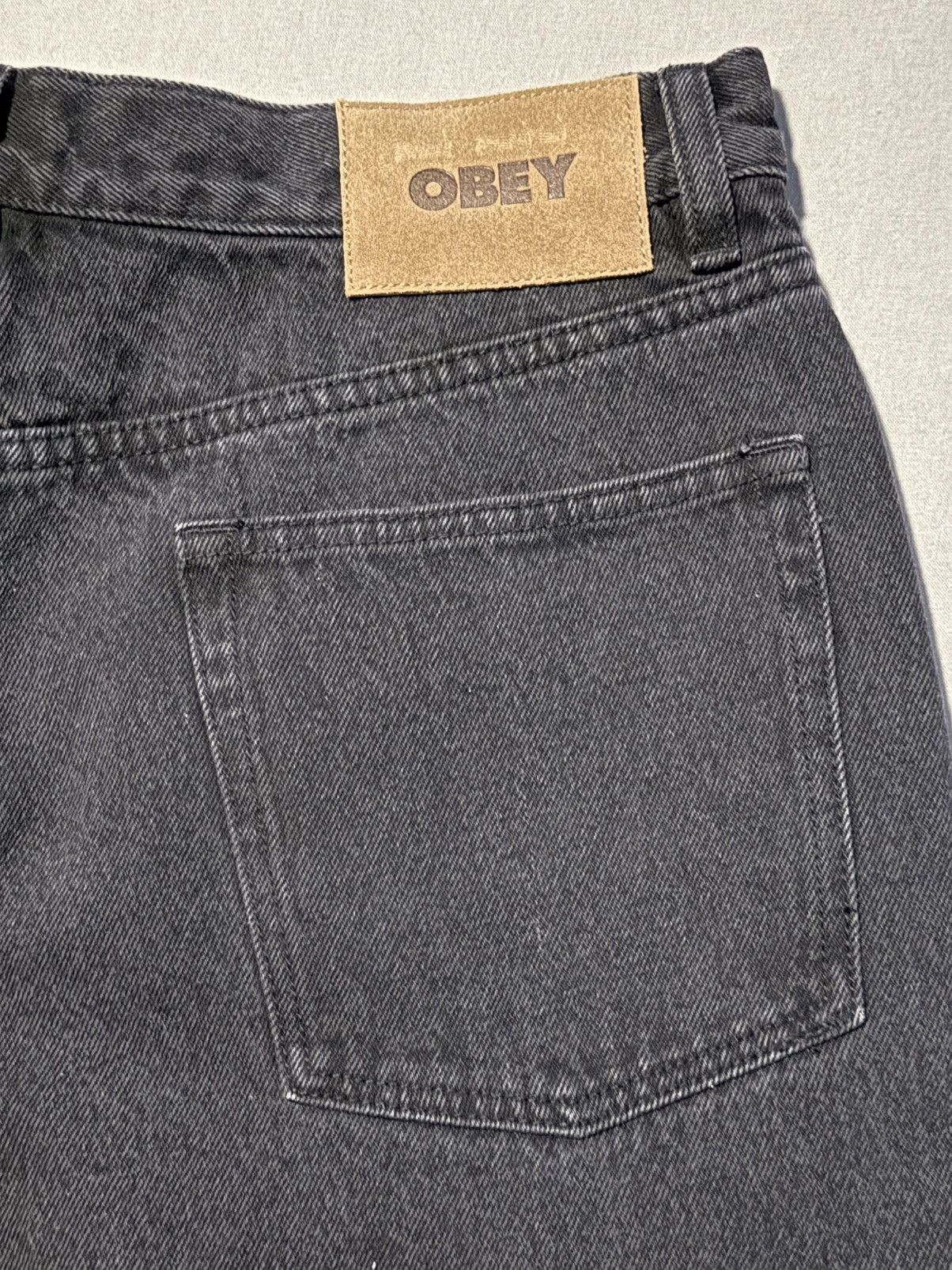 Obey OBEY Men’s Classic Baggy Denim Jeans Faded Black Brand New Size US 32 / EU 48 - 8 Thumbnail