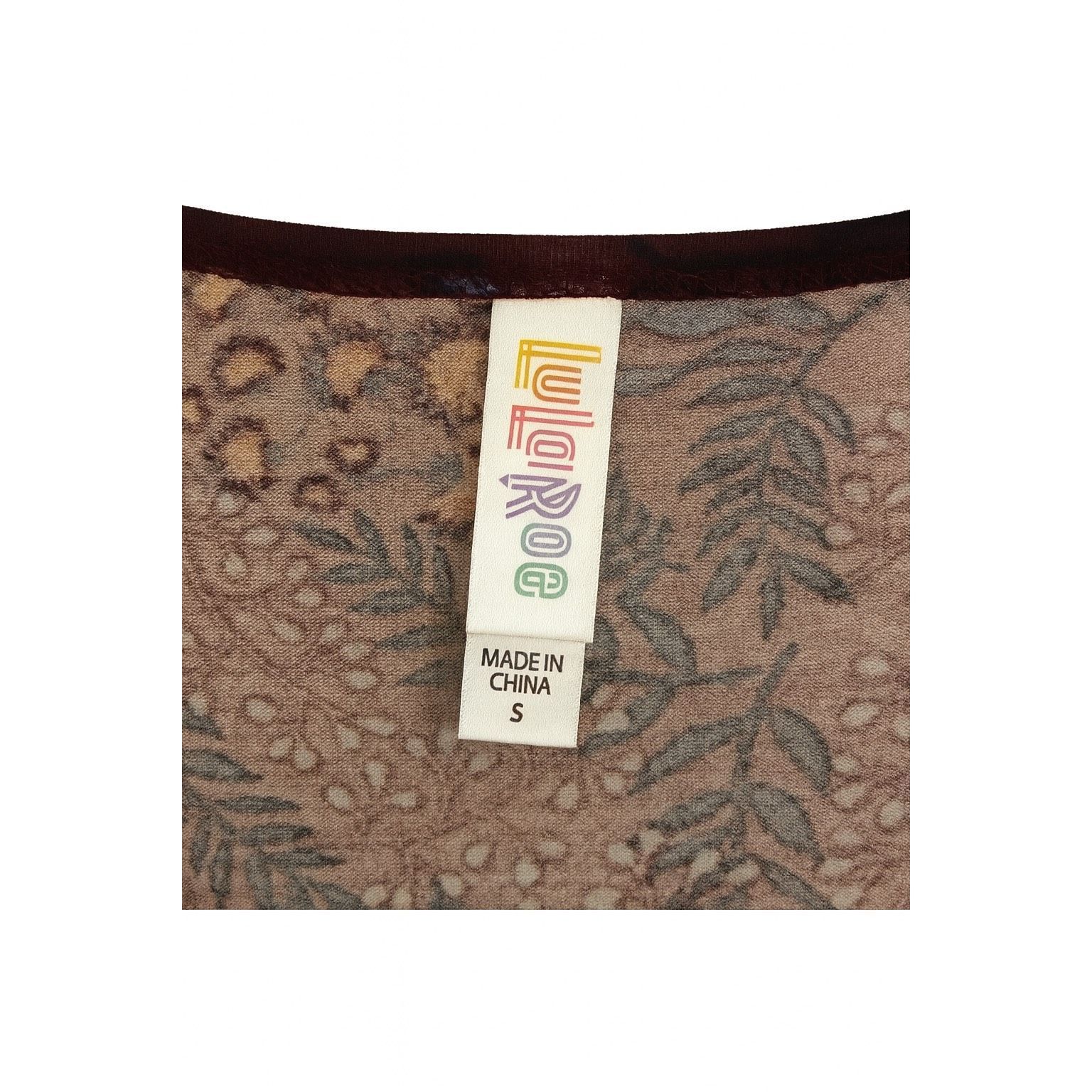 Other LuLaRoe Floral Perfect Tee Women’s Small – Purple Short Slee Size S / US 4 / IT 40 - 5 Thumbnail