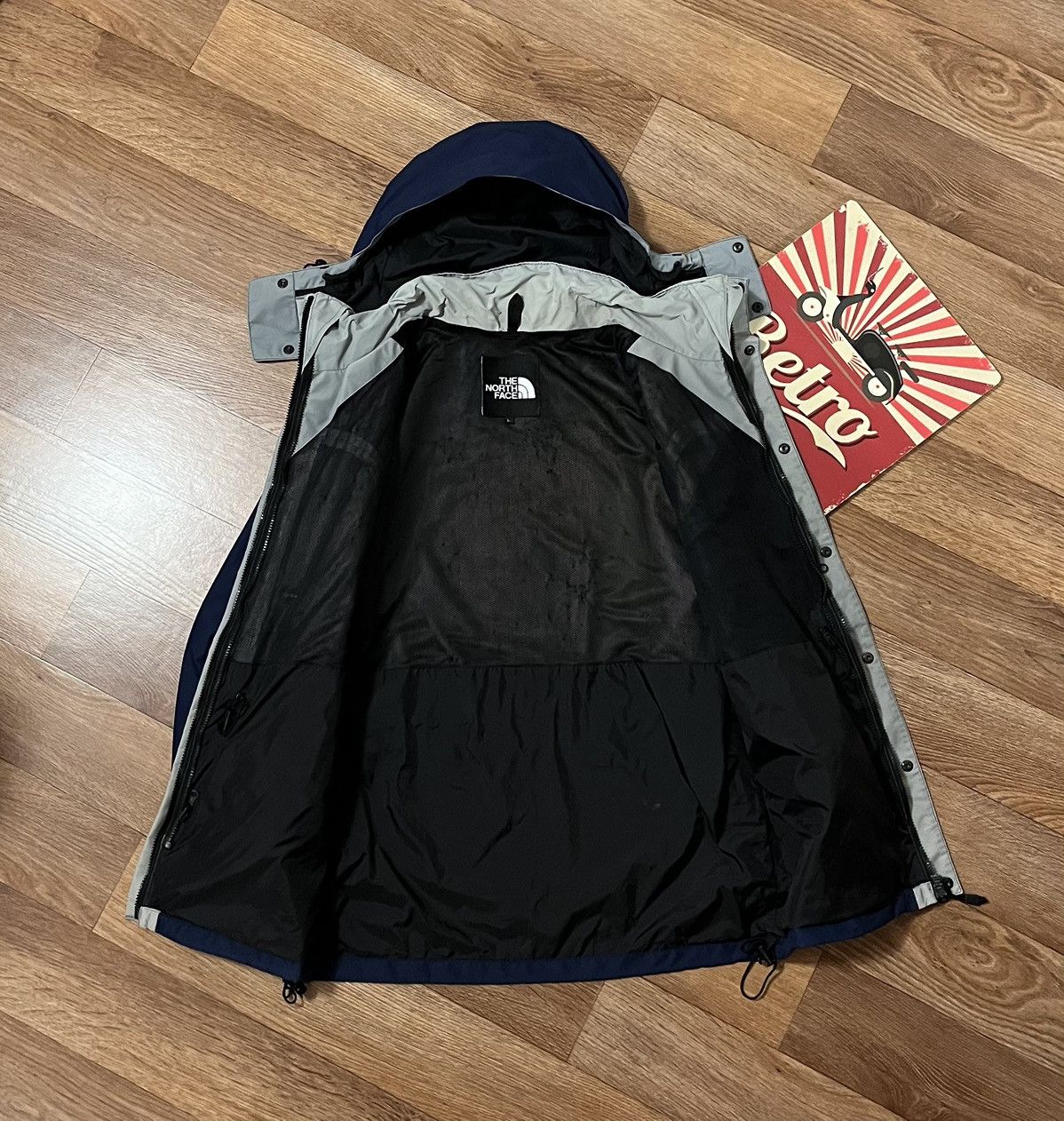 The North Face Vintage The North Face Gore-Tex Mountain Jacket Size US L / EU 52-54 / 3 - 7 Thumbnail