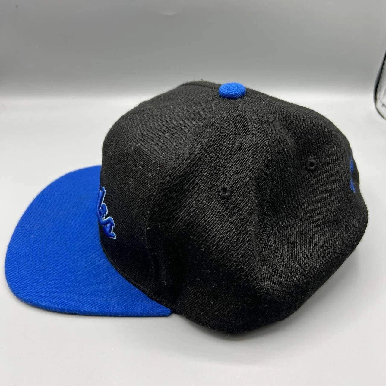 Mitchell & Ness Los Angeles Hat Men Blue Black Embroidered NBA Snap Back Cap Size ONE SIZE - 3 Thumbnail