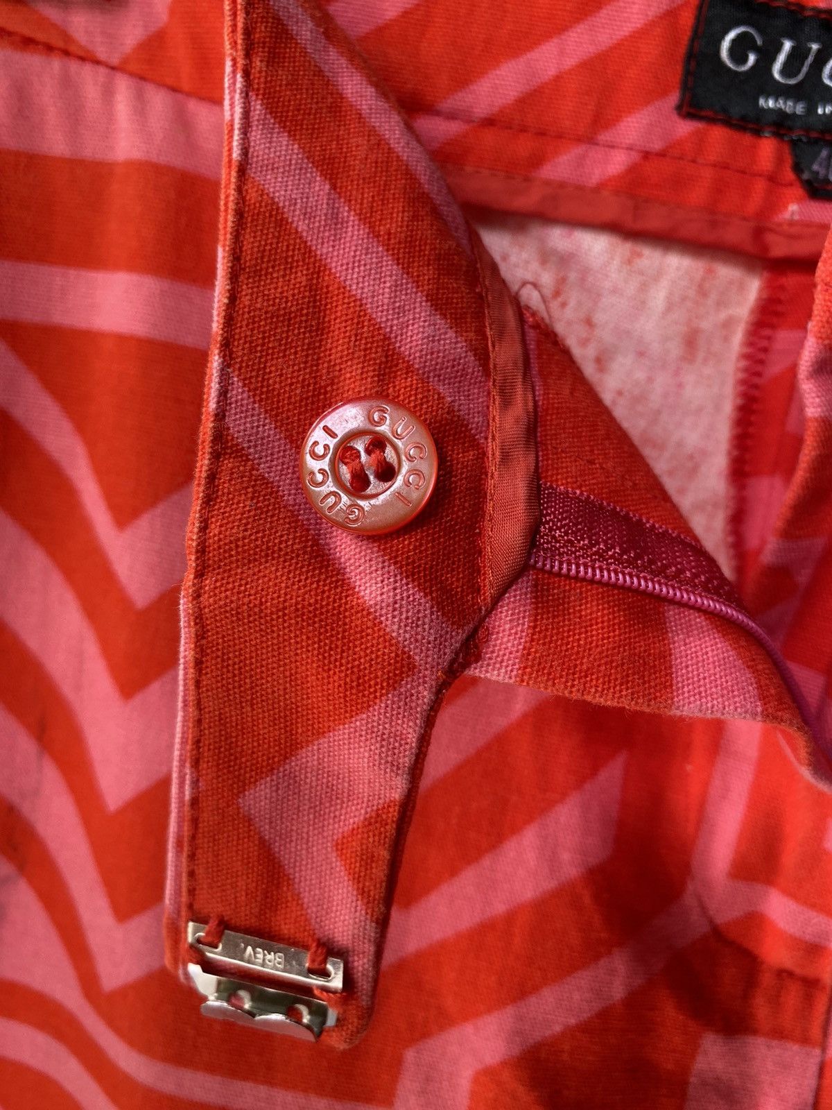 Gucci Gucci red casual pants with pink geometric pattern Size 27" / US 4 / IT 40 - 9 Thumbnail