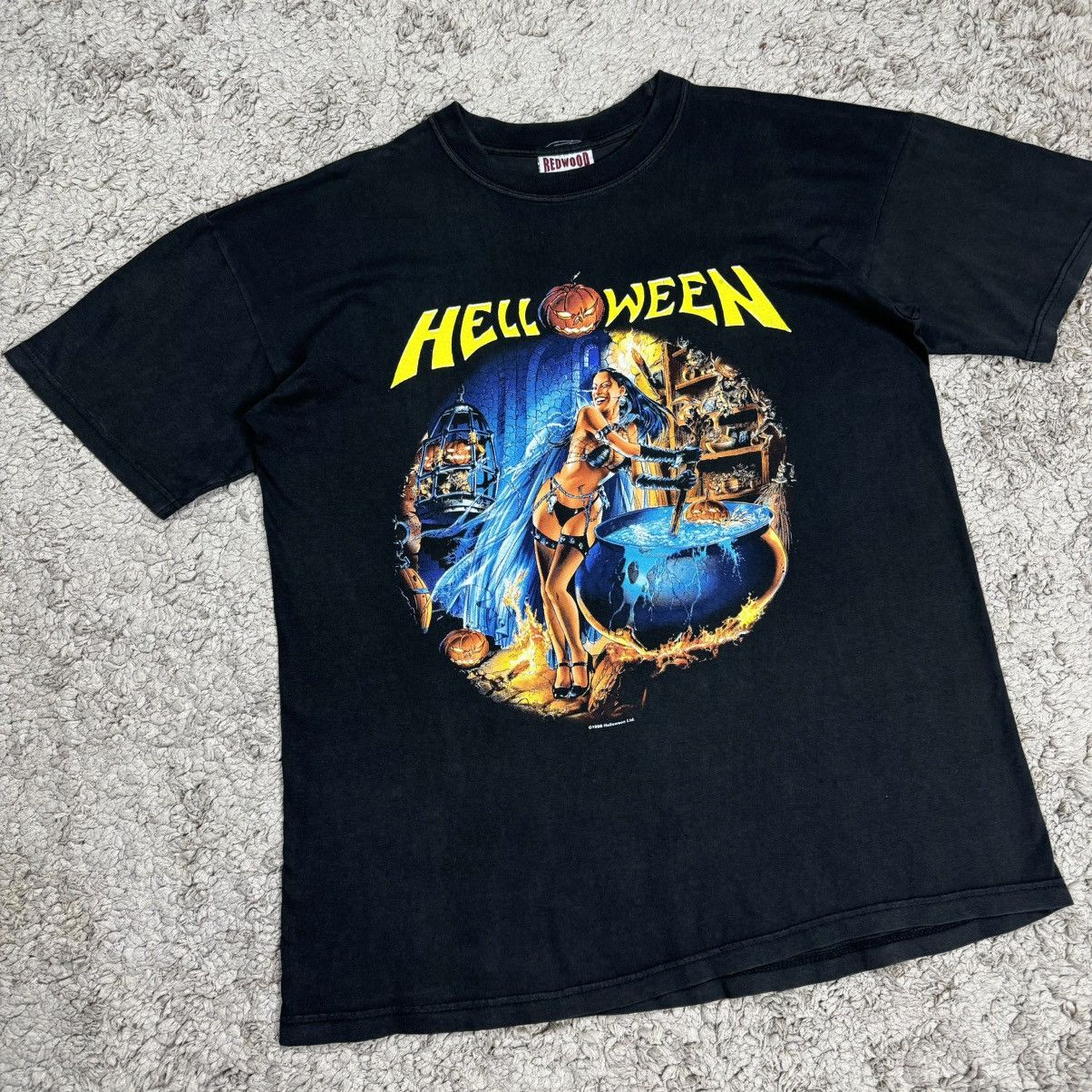 Band Tees Vintage Helloween Rare Graphic T-shirt Size US L / EU 52-54 / 3 - 3 Thumbnail