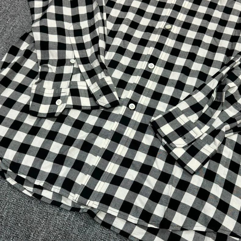 Balenciaga Balenciaga size 38 Black and white plaid long-sleeved shir Size M / US 6-8 / IT 42-44 - 4 Thumbnail