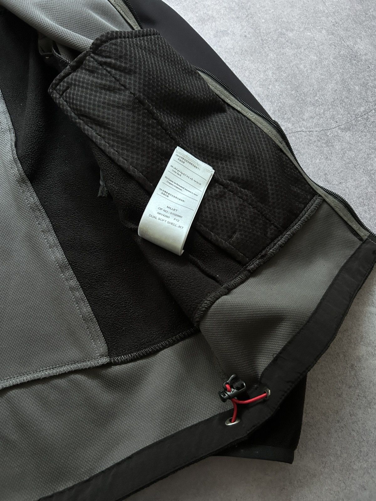 Other Millet Dual Soft Shell jacket men’s outdoors size M Size US M / EU 48-50 / 2 - 6 Thumbnail