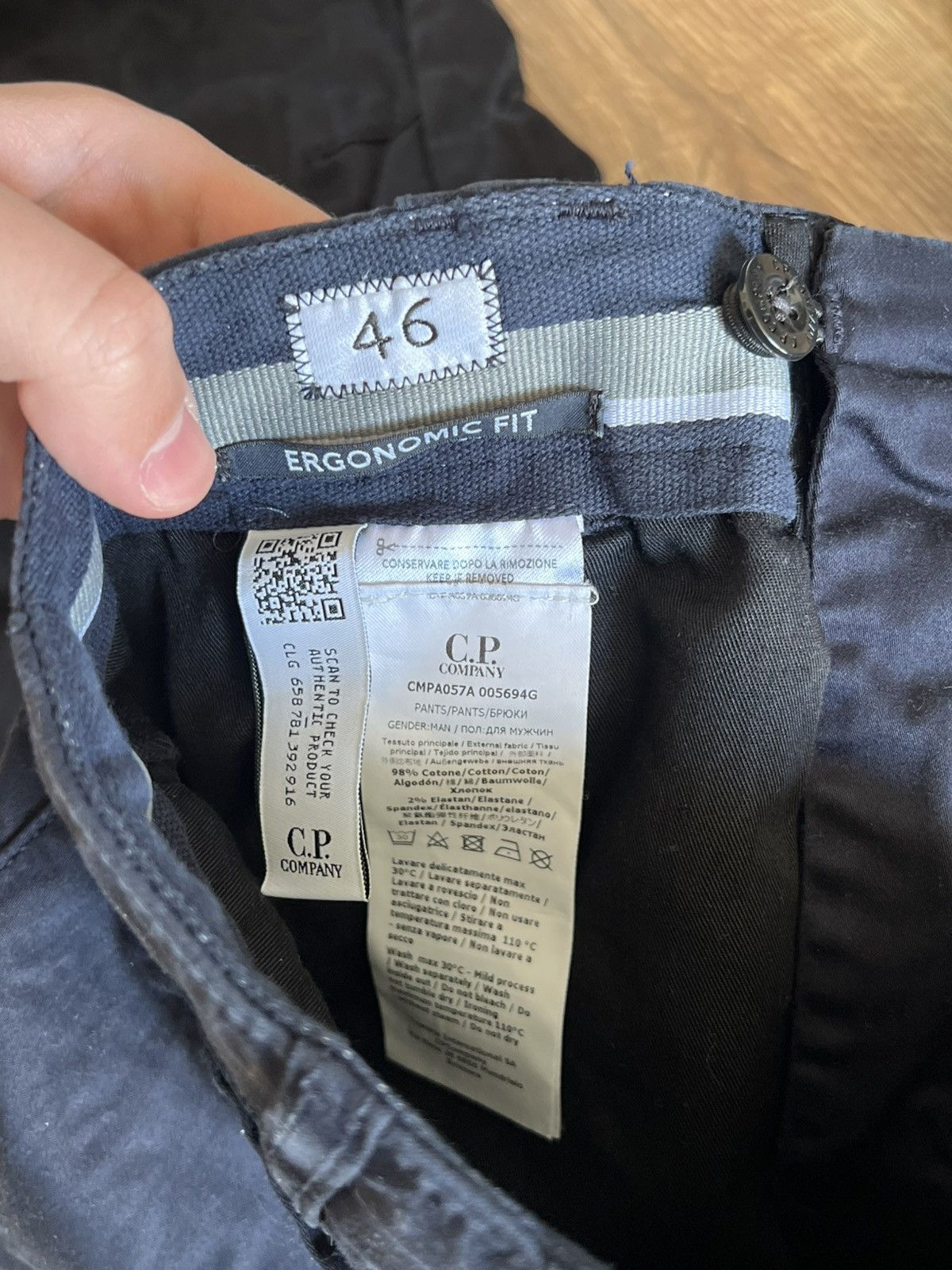 C.P. Company C.P. Company Cargo Pants / Ergonomic Fit / Black / Size US 32 / EU 48 - 5 Thumbnail