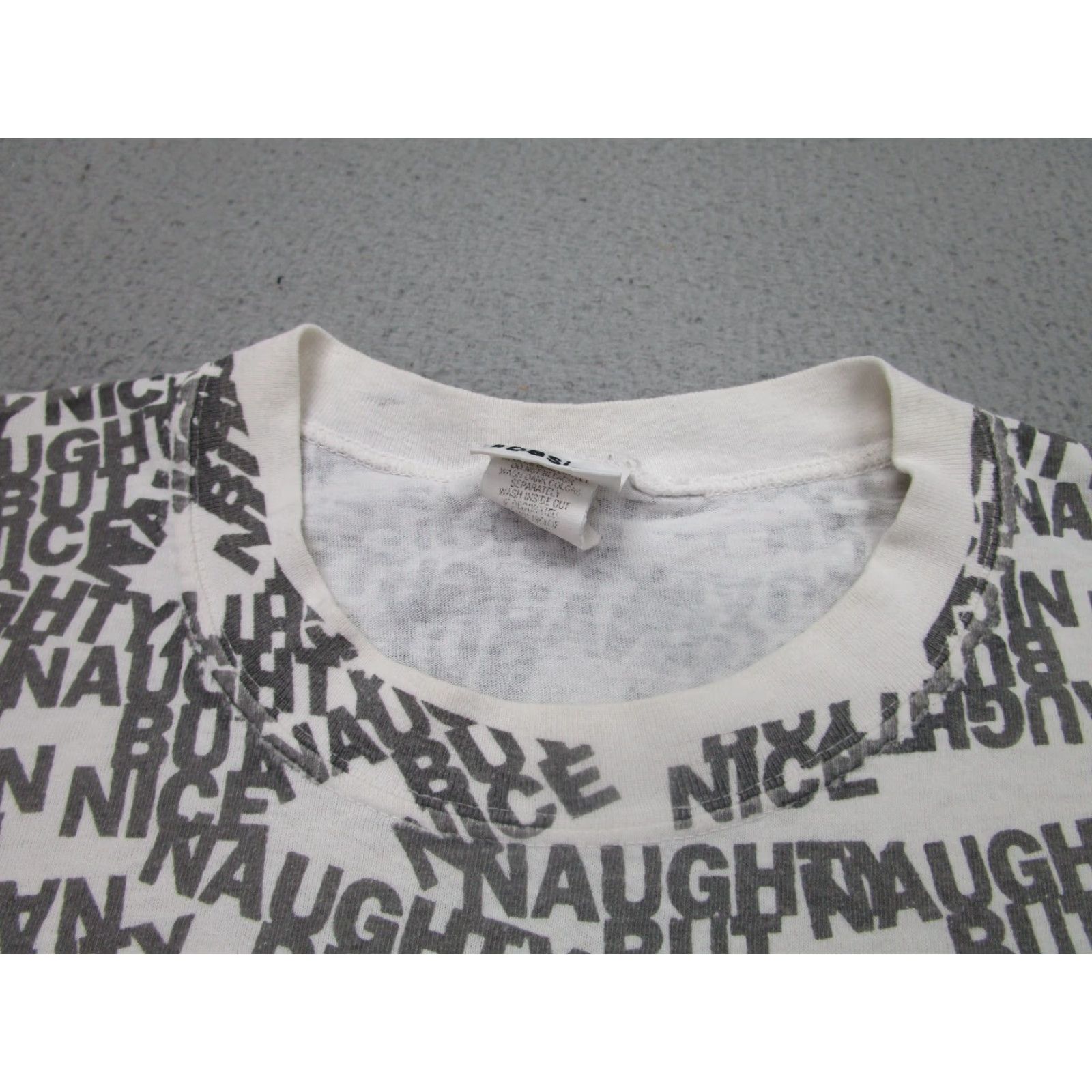 Asics VINTAGE Christmas Shirt Basics Mens XL Gray All Over 90s X-mas Naughty Nice Holidays Ugly Size US XL / EU 56 / 4 - 4 Thumbnail