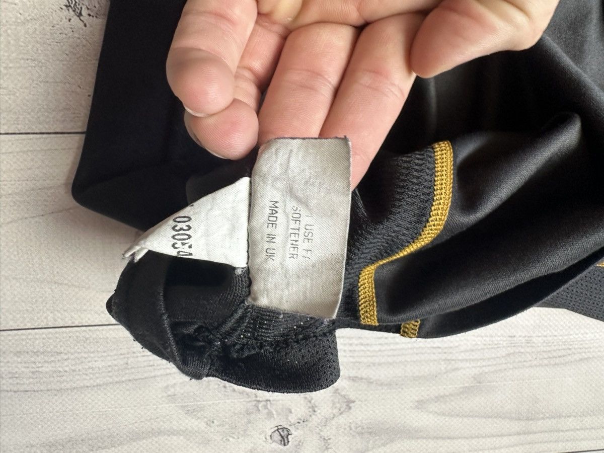 Vintage Vintage Wolverhampton Soccer Jersey size L black Size US L / EU 52-54 / 3 - 7 Thumbnail