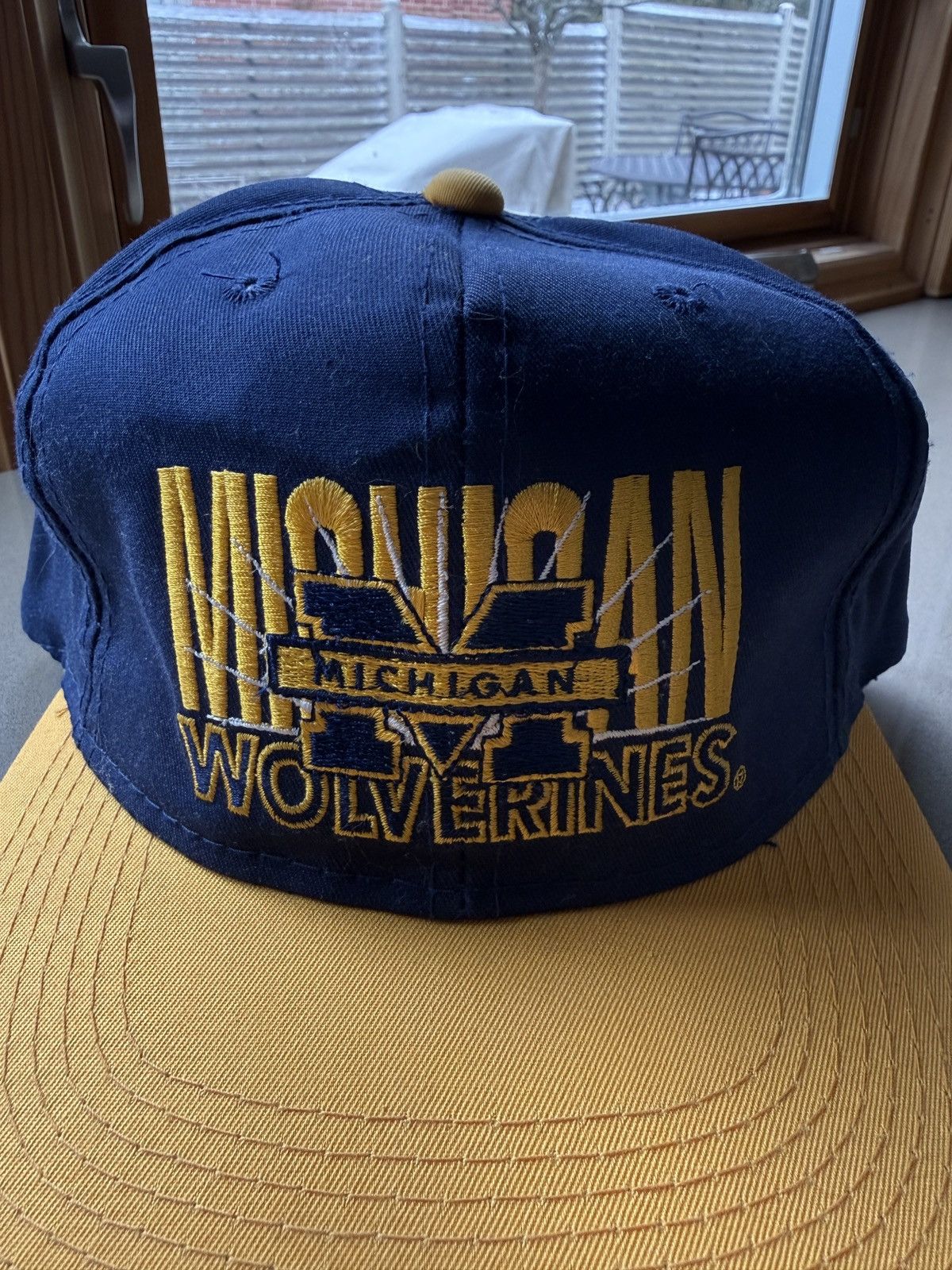 Vintage Vintage 90s University of Michigan Snapback Hat NOS Size ONE SIZE - 2 Thumbnail