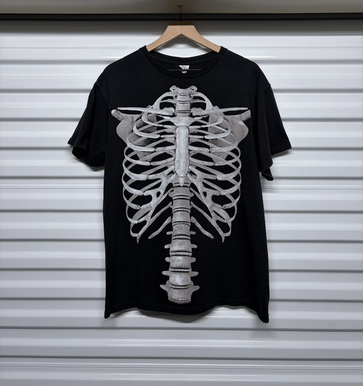 Delta Vintage “Skeleton” Tee Size US L / EU 52-54 / 3 - 1 Preview