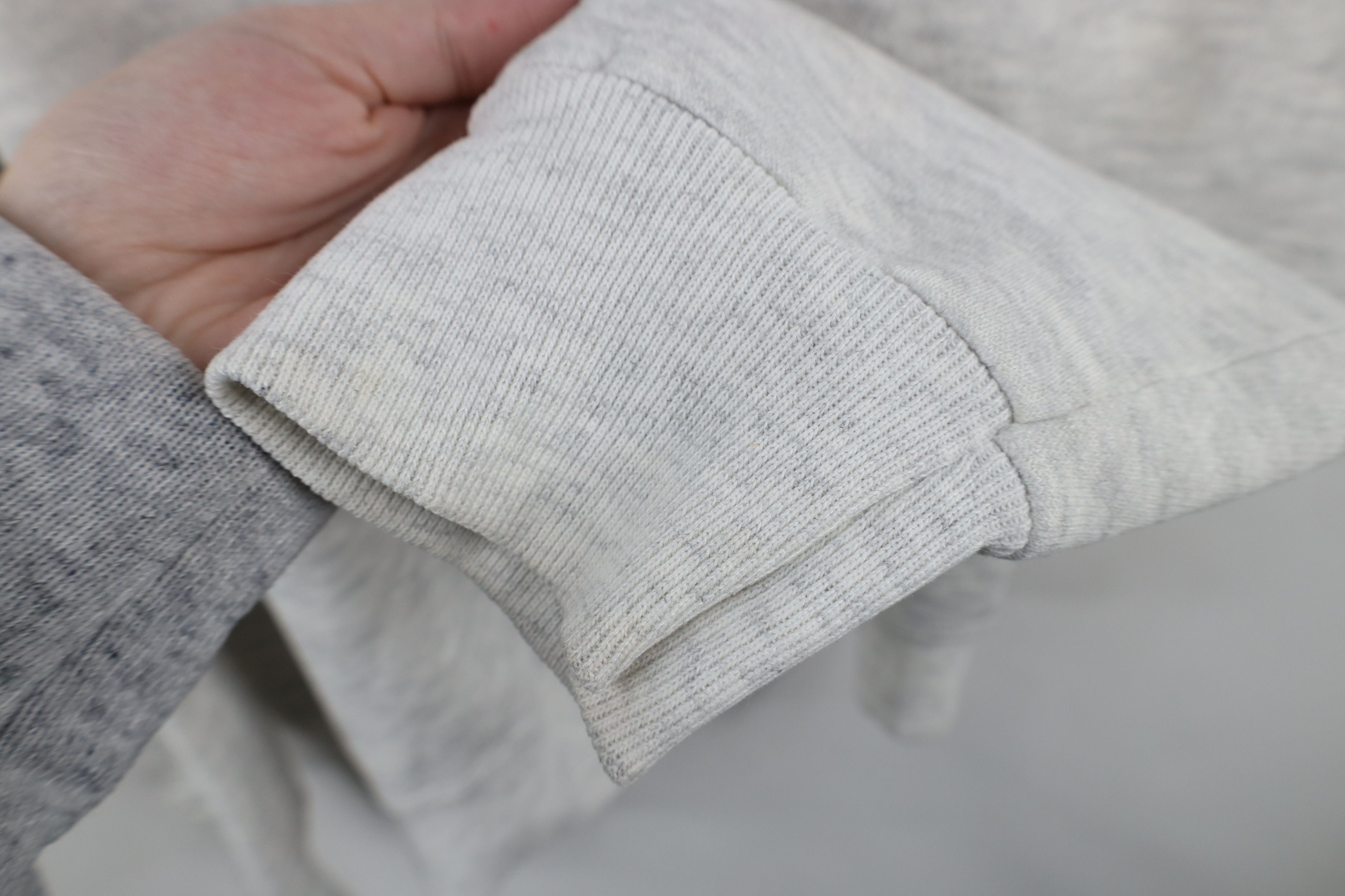 Vintage Vintage 90s Streetwear Crewneck Sweatshirt Heather Gray USA Size US XL / EU 56 / 4 - 5 Thumbnail