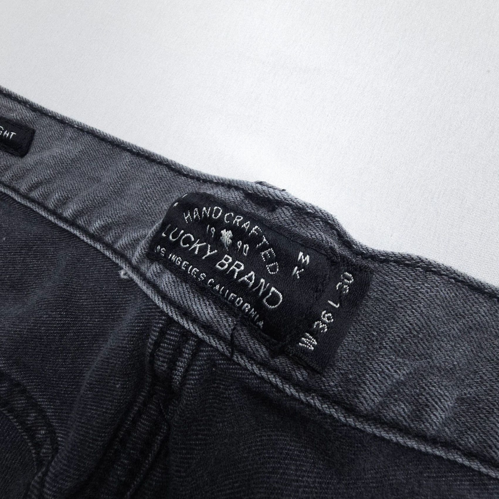 Lucky Brand Lucky Brand Jeans 221 Original Straight Mens 36 x 30 Inseam 28 Gray Denim 5-Pocket Stretch Regular Vintage: No Size US 36 / EU 52 - 7 Thumbnail
