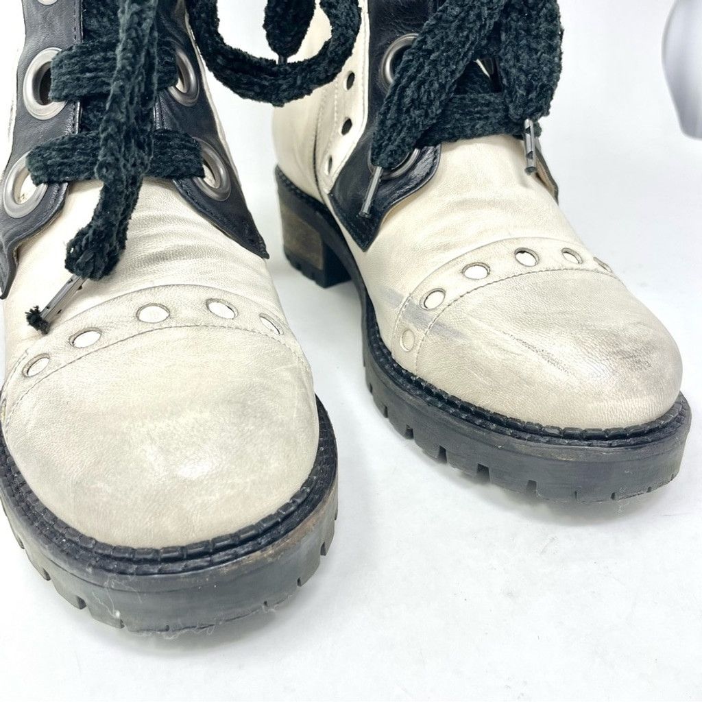 Other CASTA Ivory& Black Butter Soft Leather Combat Boots Size 37 Size US 7 / IT 37 - 10 Thumbnail