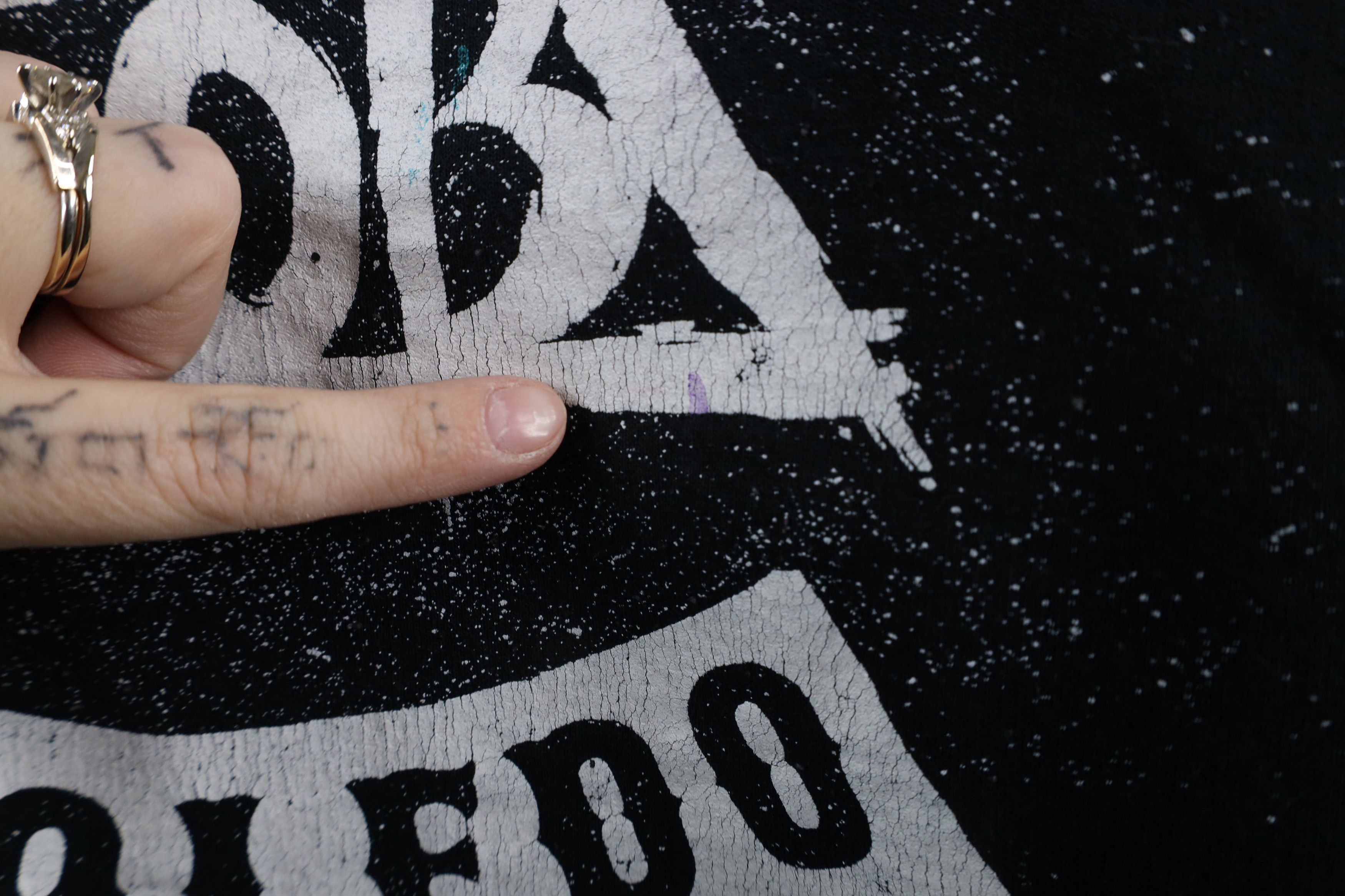 Vintage Vintage Y2K 2014 Mounmentour Fall Out Boy Band Sweatshirt Size L / US 10 / IT 46 - 8 Thumbnail