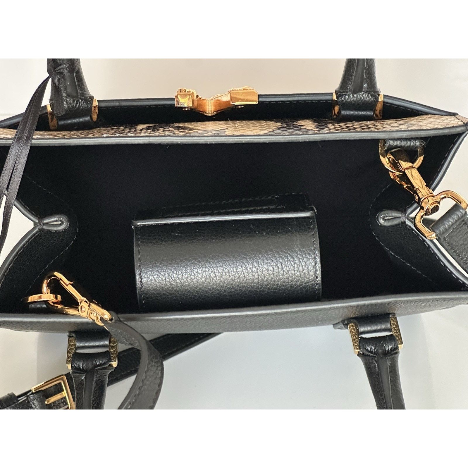 Versace Versace Virtus Calf Leather Small Black Bag 1005960 Size ONE SIZE - 15 Thumbnail