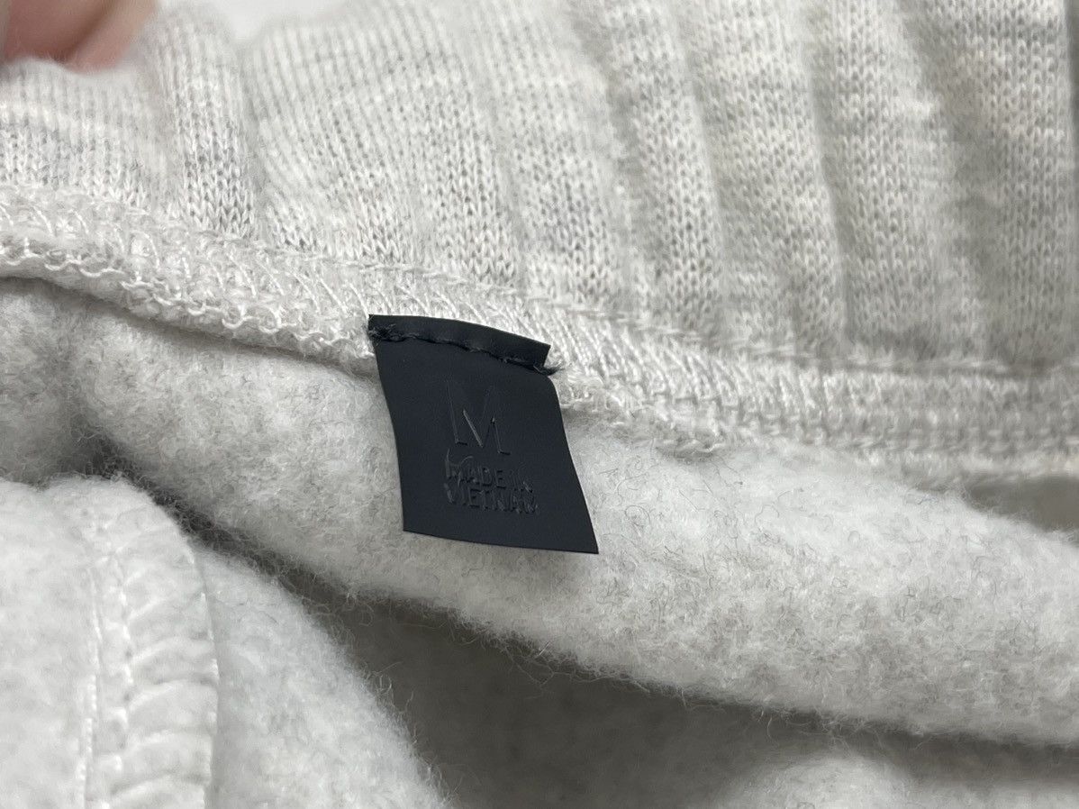 Essentials × Fear of God × NBA New Fear Of God Essentials NBA Heather Grey Size Medium Size US 30 / EU 46 - 5 Thumbnail