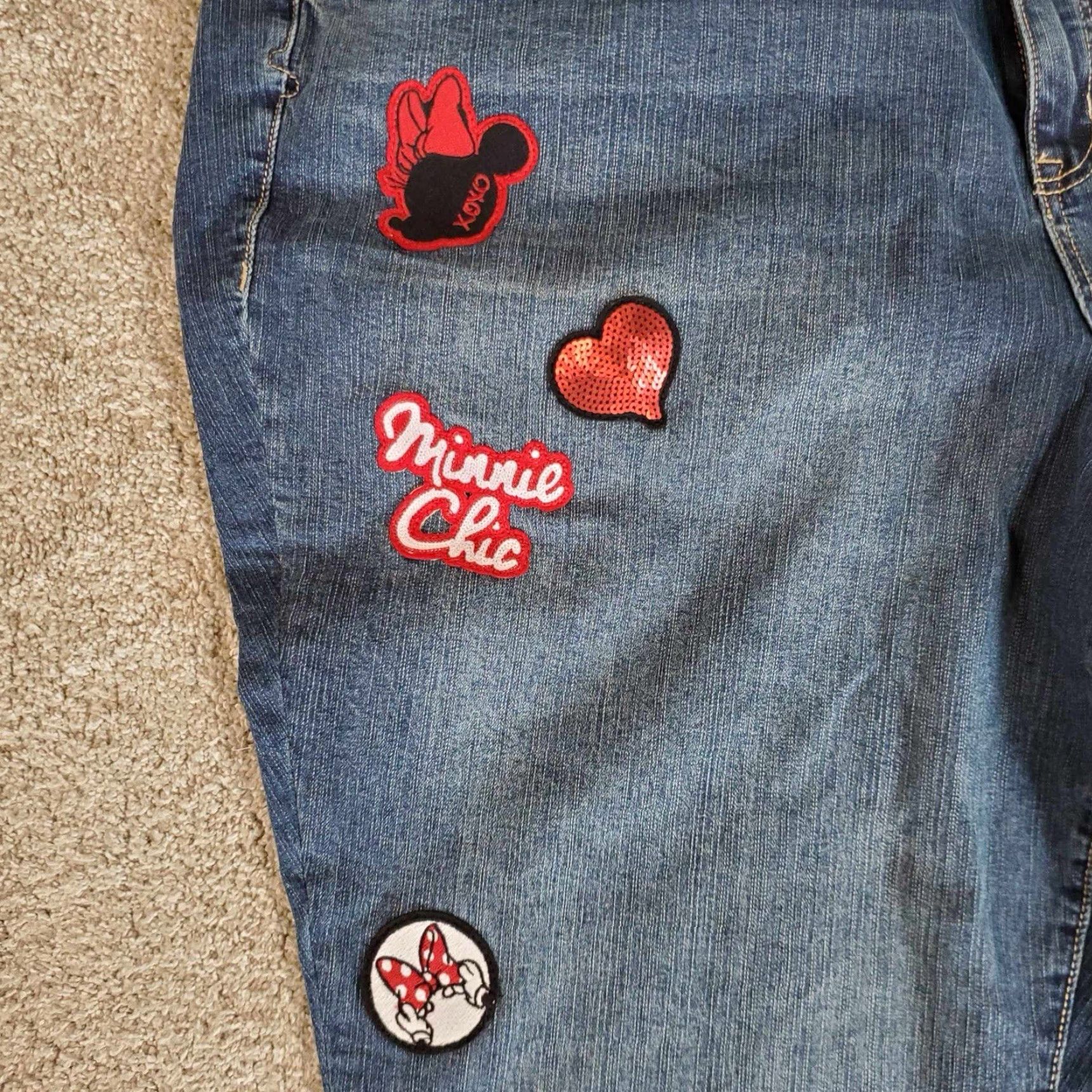 Disney VINTAGE Womens Disney Jeans 28 Capris Mickey Mouse Patches Disney Denim Jeans Womens Size 28 Blue Cotton Blend Denim Size 28" / US 6 / IT 42 - 4 Thumbnail