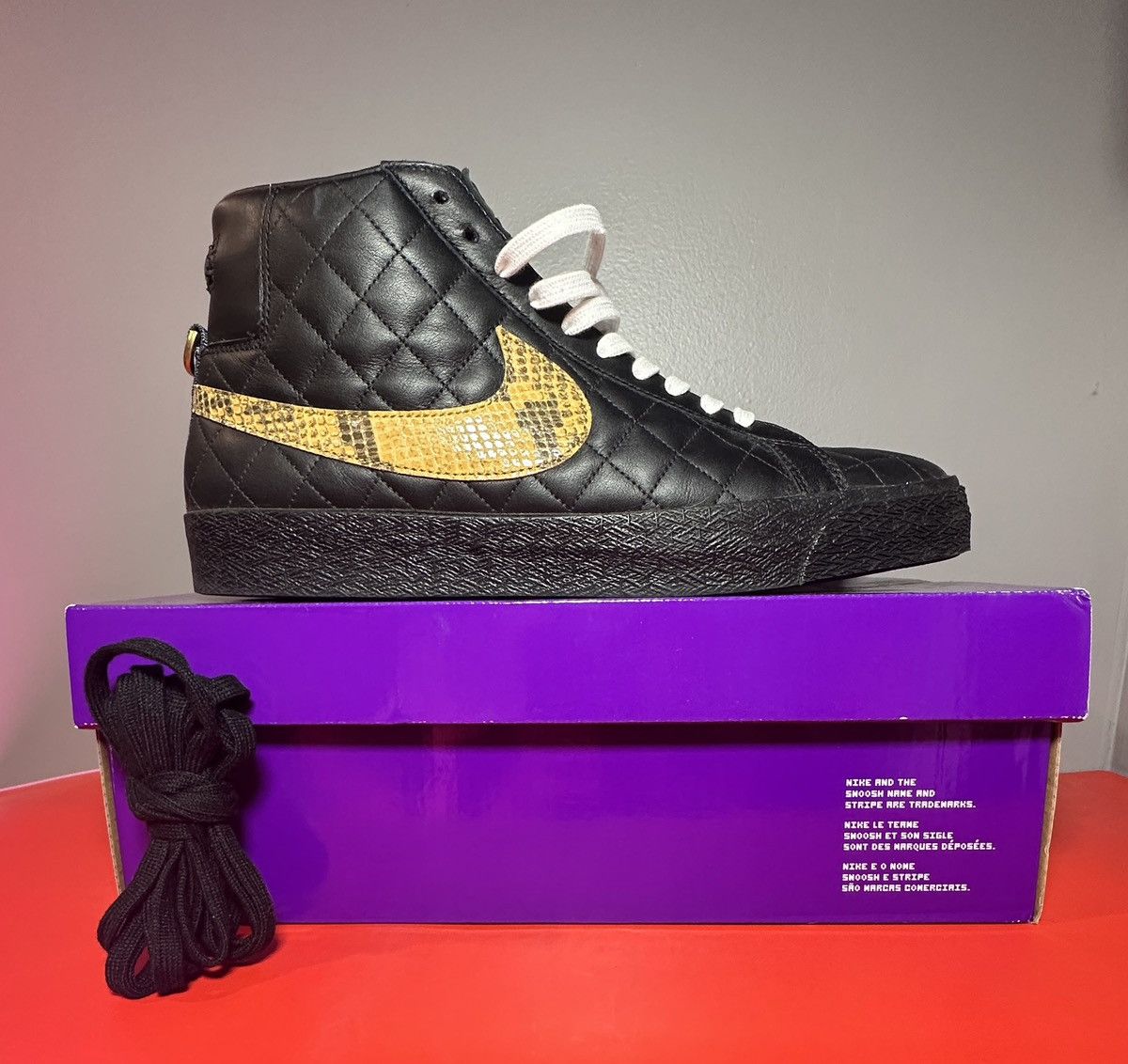 Supreme Size 11.5 - Nike Supreme x Zoom Blazer Mid Black Snakeskin ...